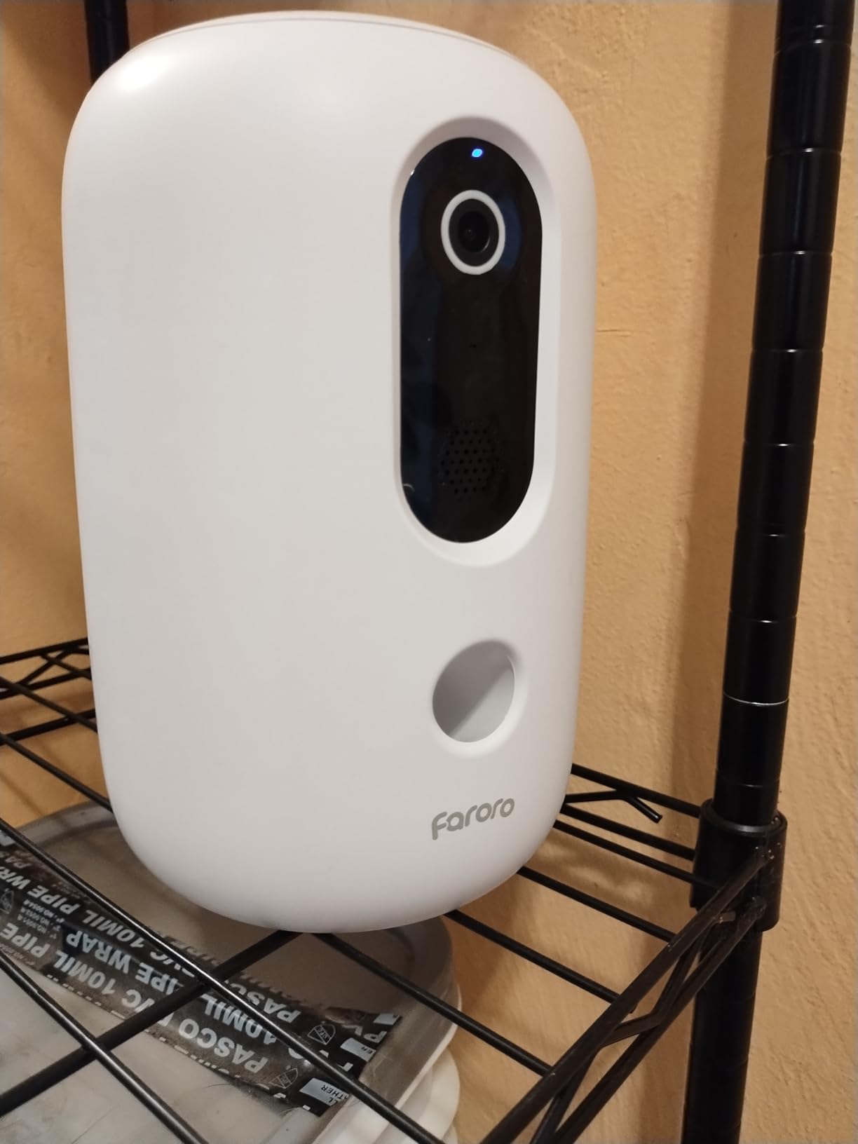 faroro 2K Pet Camera with Treat Dispenser, 5G WiFi Dog Camera with Speaker, Phone App, 2-Way Audio, Night Vision, Motion Alerts for Treat Tossing and Monitoring Your Pet Remotely customer photo 1