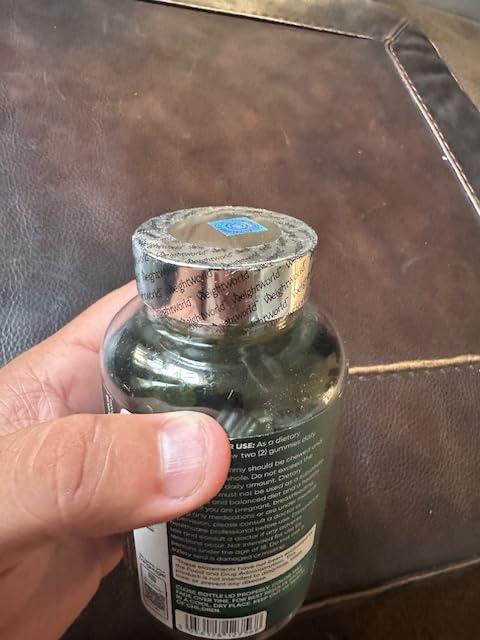 WeightWorld Super Greens Gummies + Added Vitamins & Minerals, 45-Day Supply customer photo 1