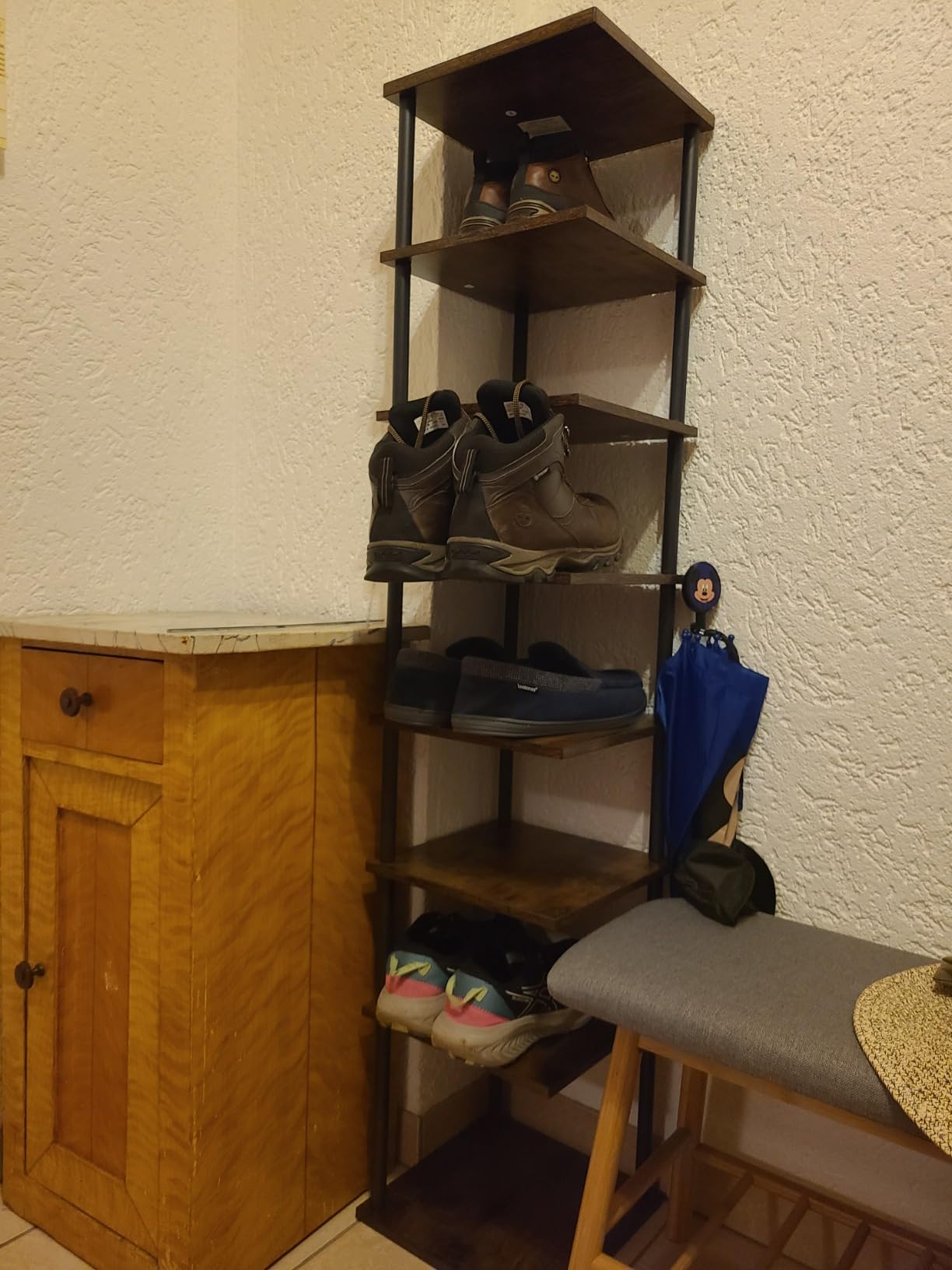 HOOBRO Vertical Shoe Rack, 8-Tier Narrow Shoe Shelf, Shoe Storage Organizer for Small Space, 11