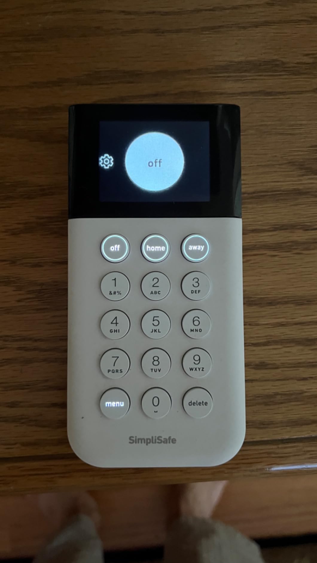 SimpliSafe 11 Piece Wireless Home Security System Gen 3 with Wireless Indoor HD Camera - Optional 24/7 Professional Monitoring - No Contract - Compatible with Alexa and Google Assistant,White customer photo 1