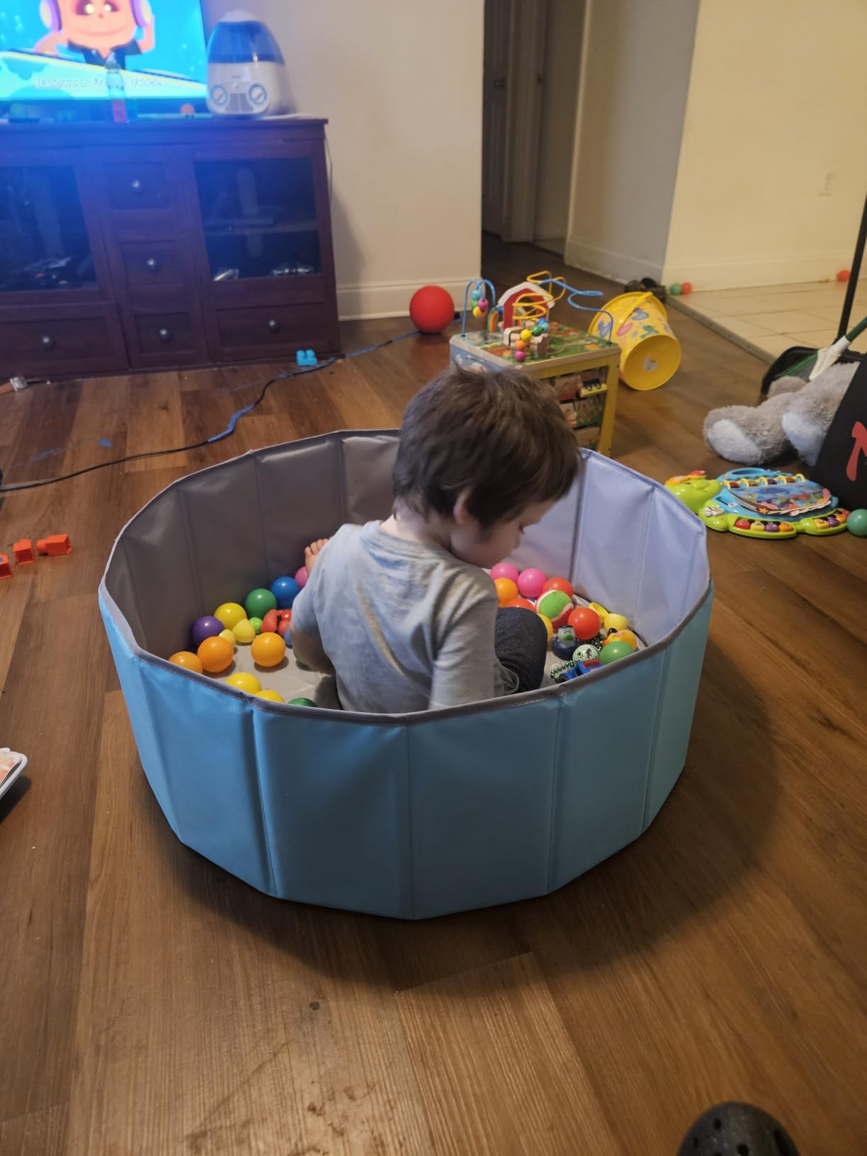 Hikiddy Large Foldable Ball Pit for Toddler Dog- 44in -Balls Not Include customer photo 1