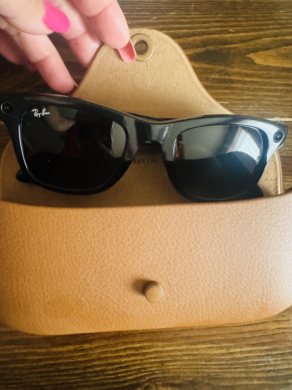 Ray-Ban Meta (Gen 1), Wayfarer, Shiny Black | Smart AI Glasses for Men, Women — 12 MP Ultra-Wide Camera, Open-Ear Speakers for Audio, Video Recording and Bluetooth — Green Lenses — Sunglasses customer photo 2