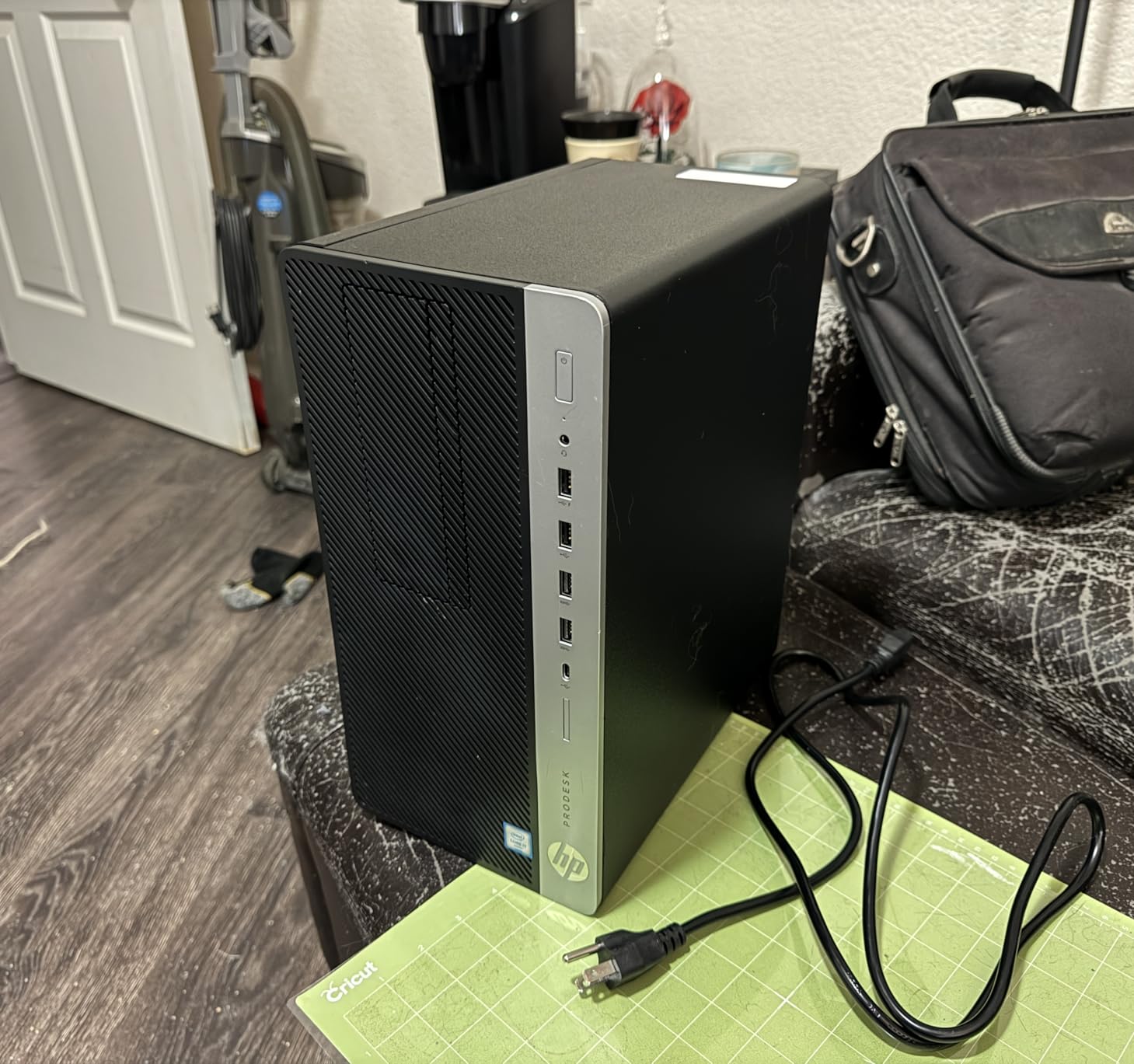 HP ProDesk 600G4 Tower Desktop Computer | Intel i7-8700 (3.4) | 32GB DDR4 RAM | 1TB SSD Solid State | Wi-Fi 5G + Bluetooth | Windows 11 | Home or Office PC (Renewed) customer photo 2