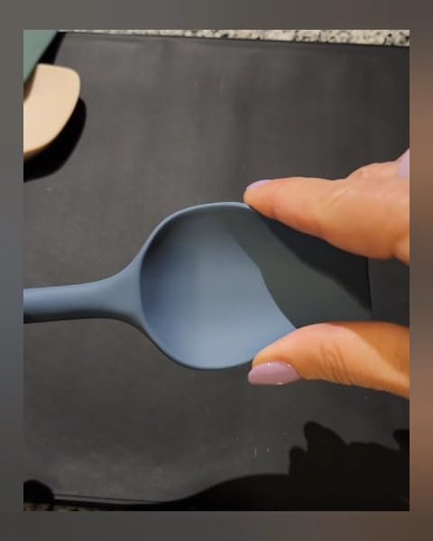ChefAide 5 Pieces Silicone Spatula Set, Food Grade Rubber Spatula, Upgrade Strong Handle with Ergonomic Grip, Heat Resistant Up to 600°F for Nonstick Cookware, Cooking customer photo 2