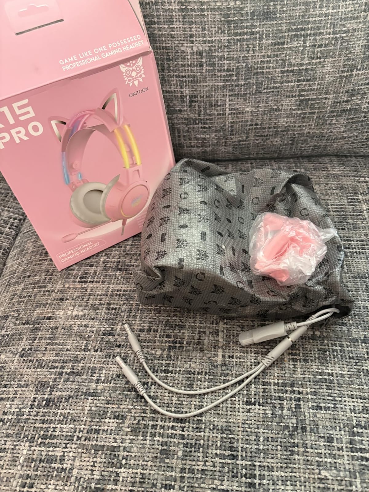 Lightweight Gaming Headset, RGB Lighting, Wired Over Ear Headphones with Mic for PC Laptop PS4 PS5 Switch, Stereo Surround Sound, Self-Adjusting Headband, Pink Cat Ear customer photo 2