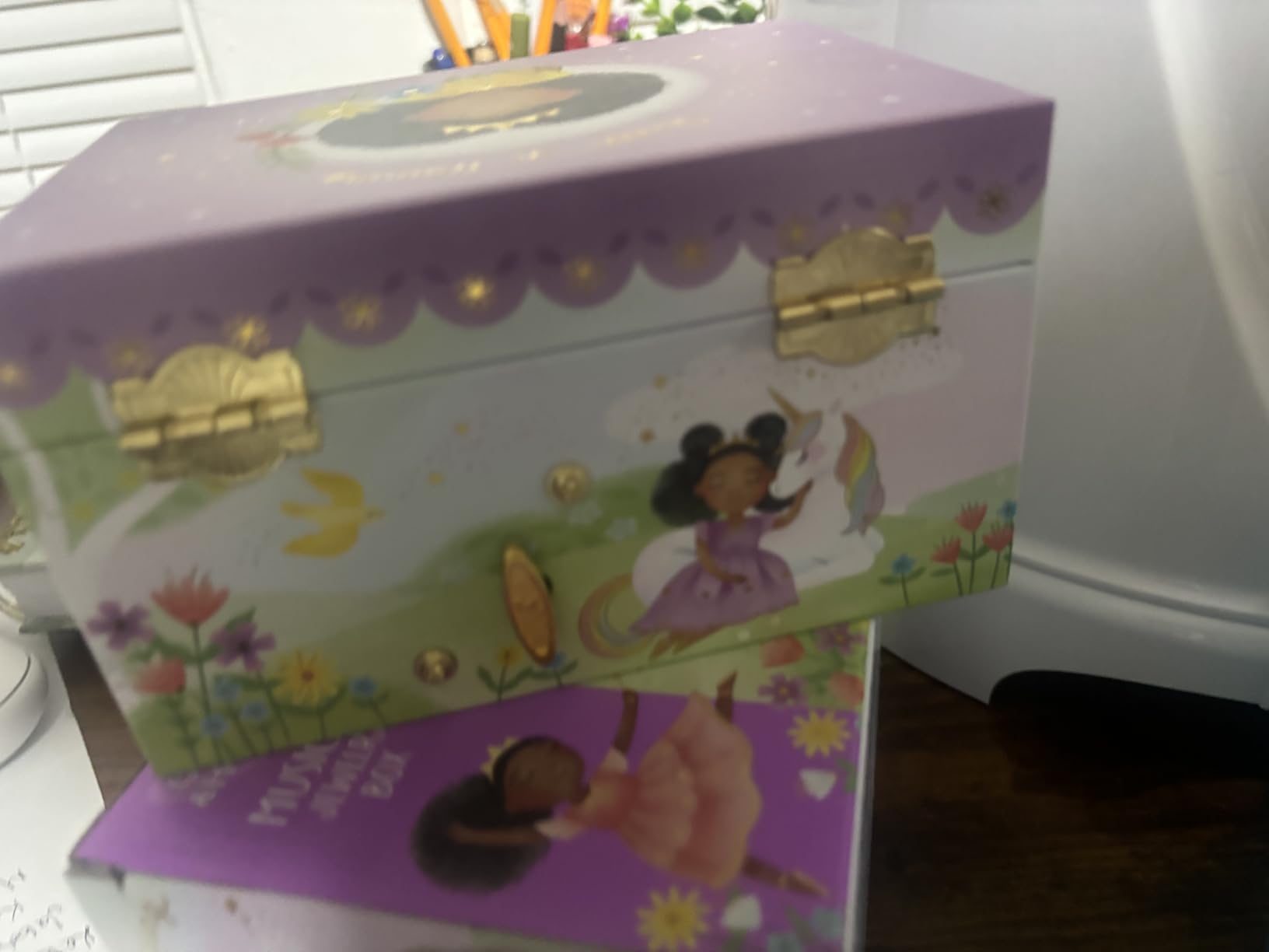 Giggle & Honey® Musical Unicorn Jewelry Box for Girls customer photo 2