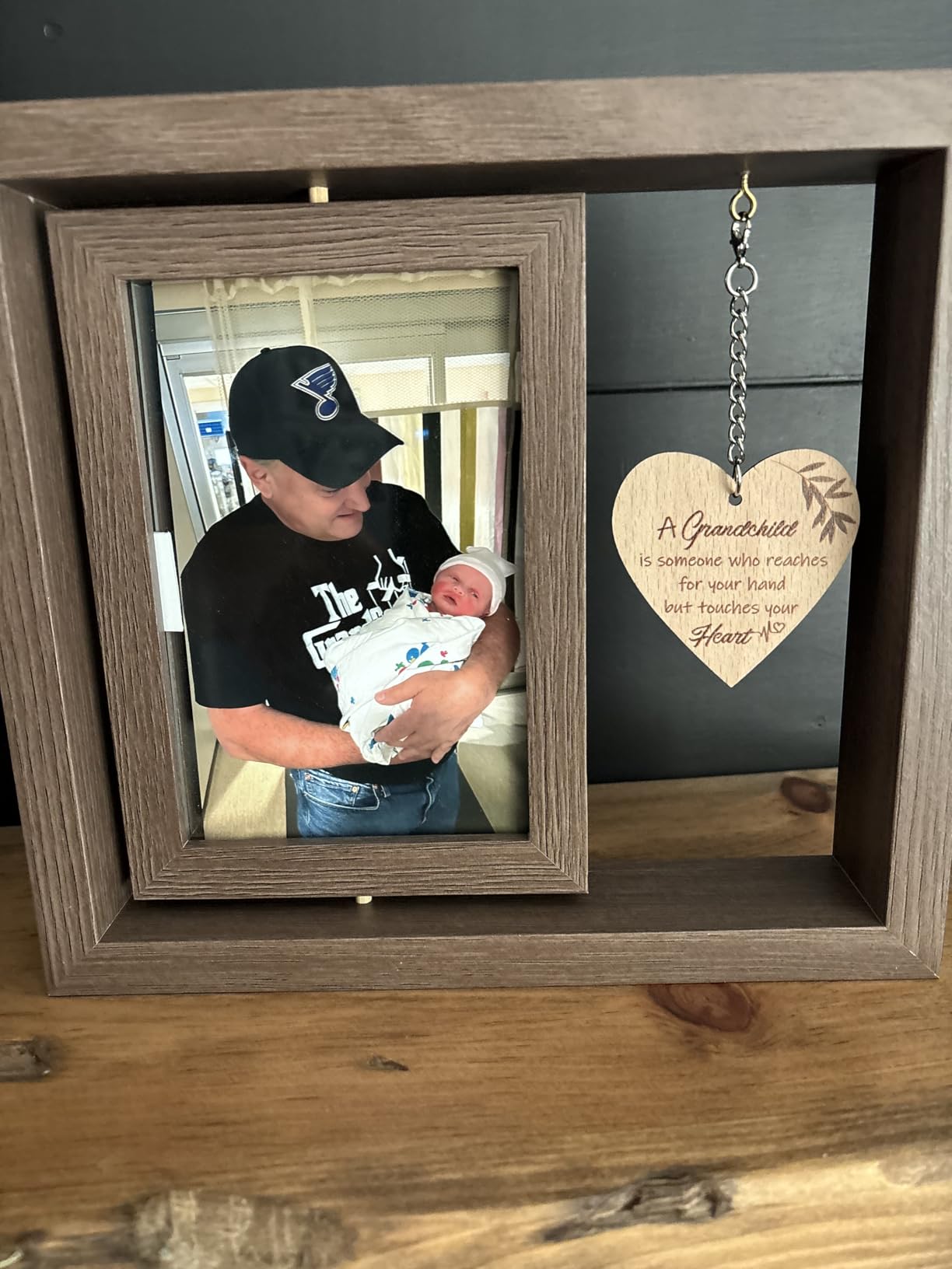 EYITUPC Rotating Grandparents Wood Frame New Grandma Gift First Time customer photo 1
