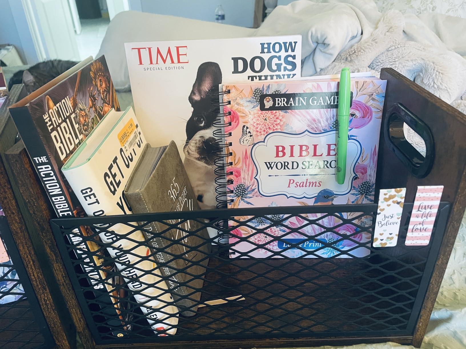 YINMIT Magazine Holder, Large Magazine Rack Floor, Book Storage Basket customer photo 1
