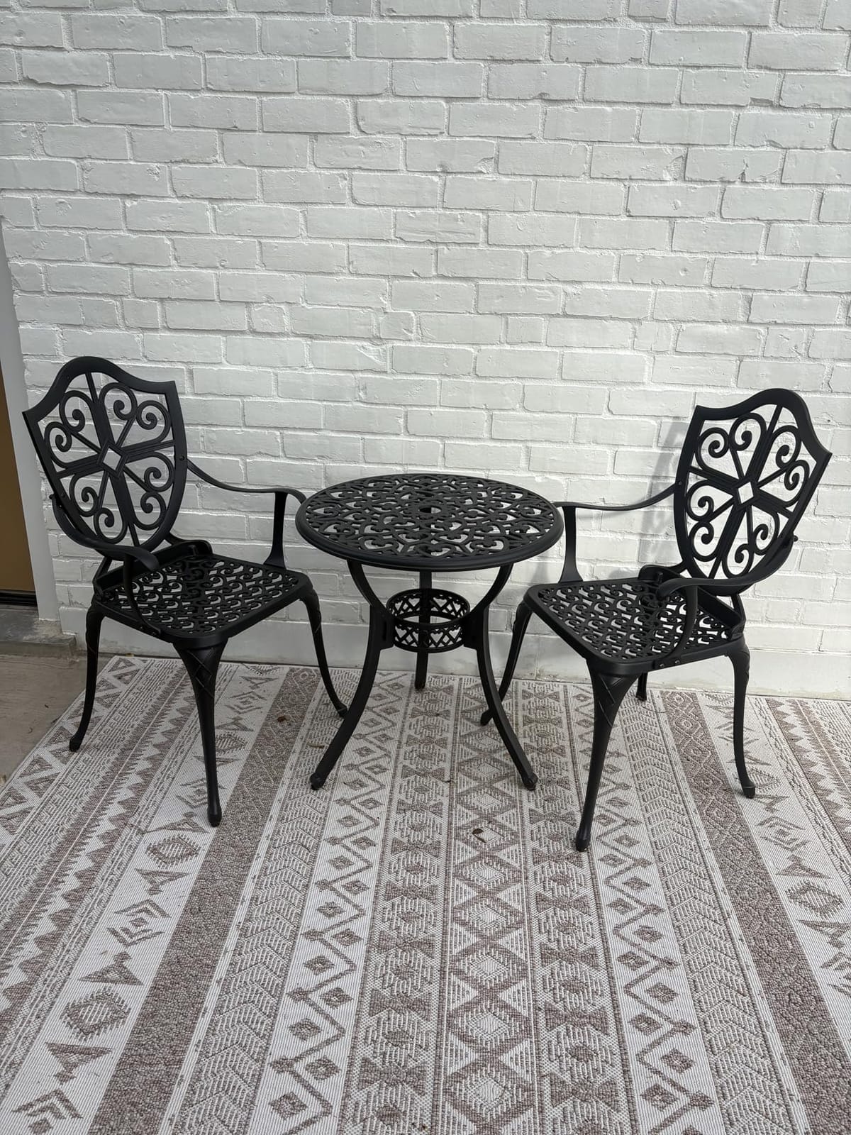 NUU GARDEN Outdoor 3-Piece Bistro Set with Cushions, Round 24 Inch Cast Aluminum Bistro Table with 2.17