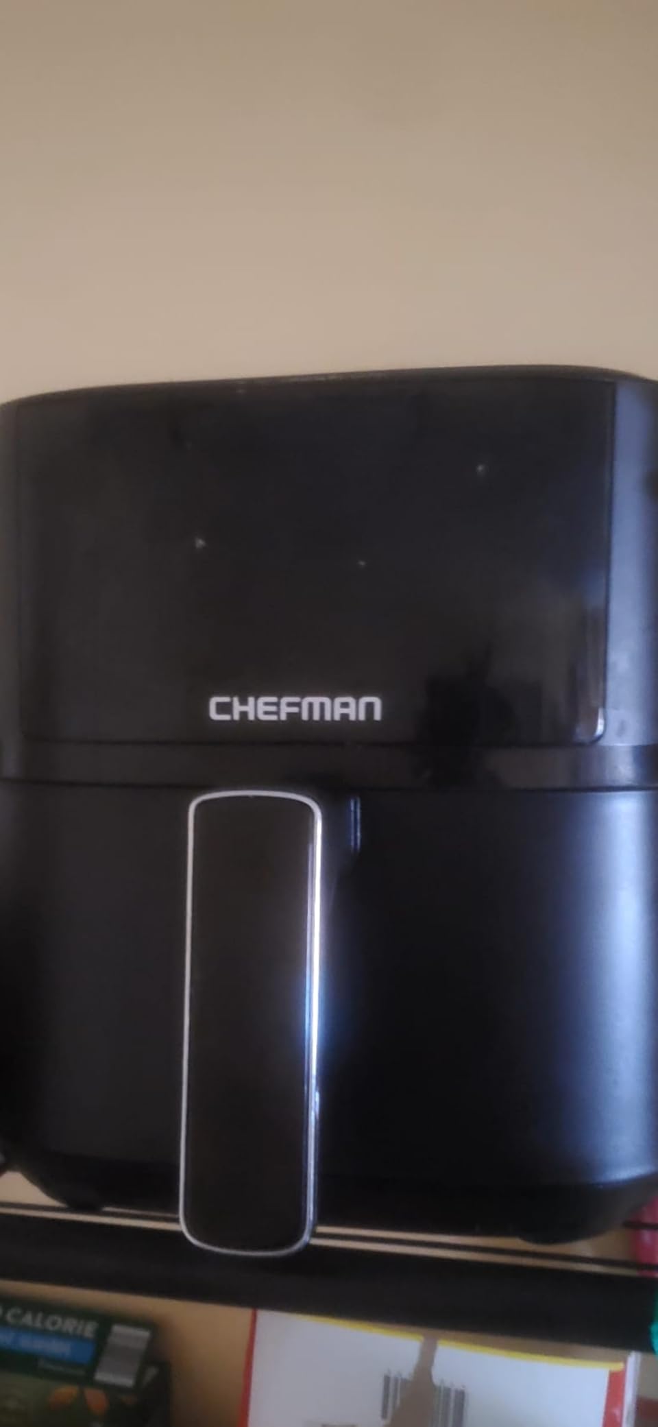 Chefman Air Fryer – 4 QT Compact Airfryer for Quick & Easy Meals in Minutes, Features Hi-Fry Technology for Extra Crisp, Touchscreen Controls with 4 Presets, Nonstick & Dishwasher Safe Basket - Black customer photo 1