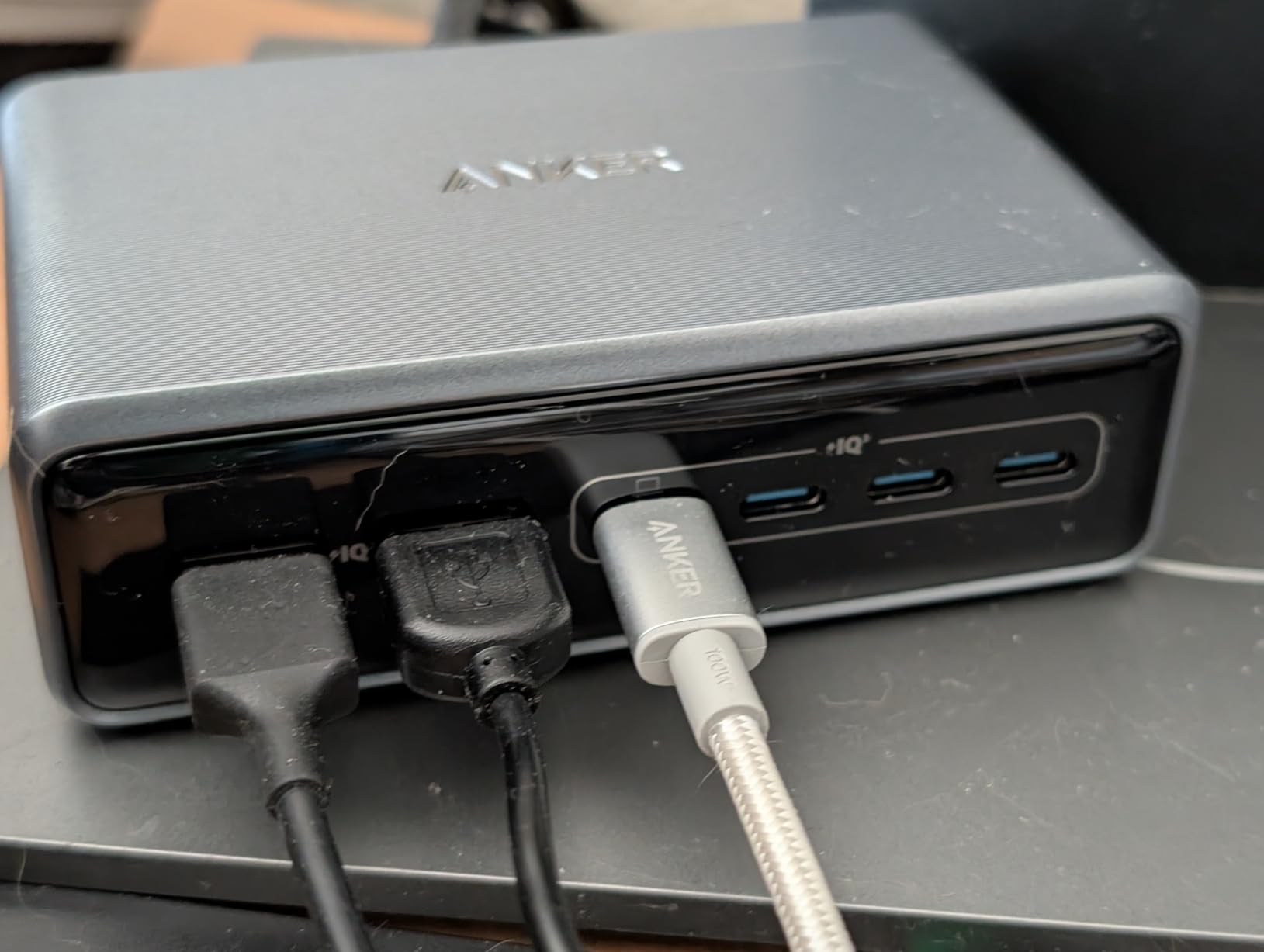 Anker Prime Charging Station, 200W 6-Port GaN Desktop Charger | Fast Charging USB C Charger for Multiple Devices, Compatible with iPhone, Galaxy, MacBook, Dell and More customer photo 2