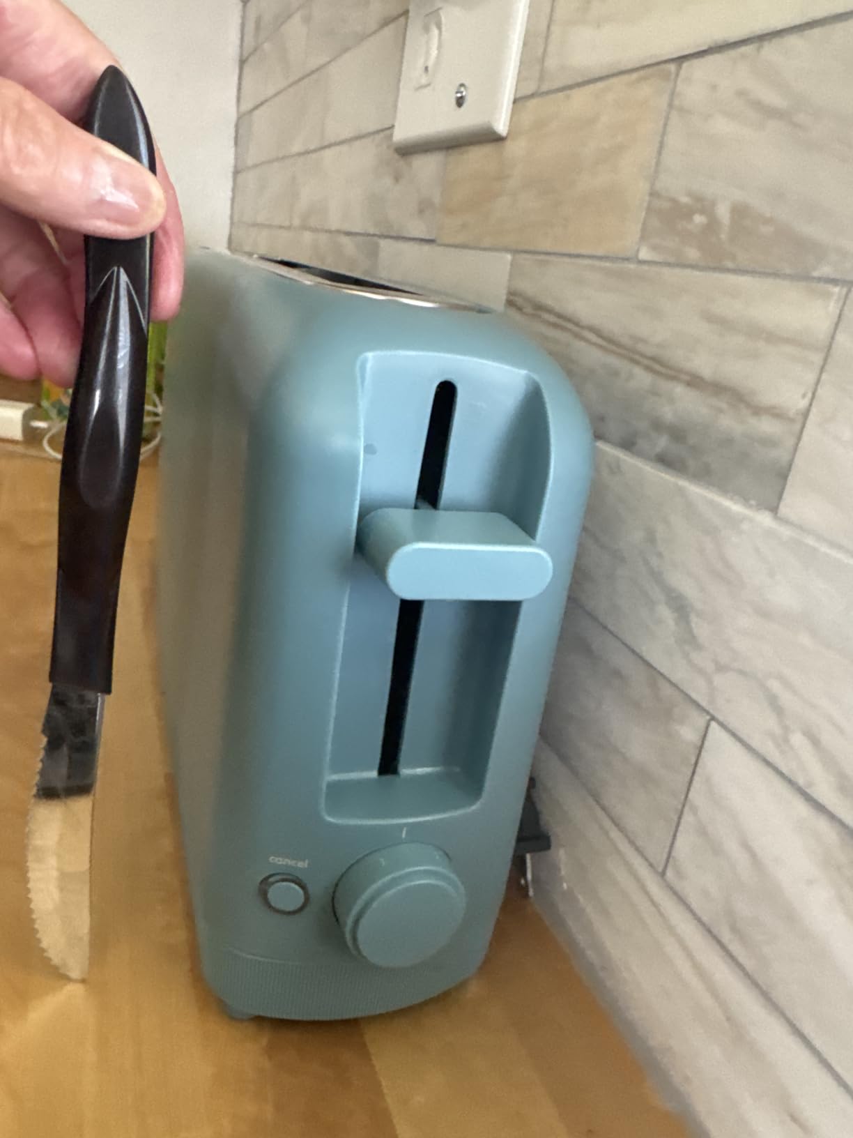 bella Fits-Anywhere™ 2-Slice Slim Toaster, Long Slot & Extra Wide, Oatmilk customer photo 1