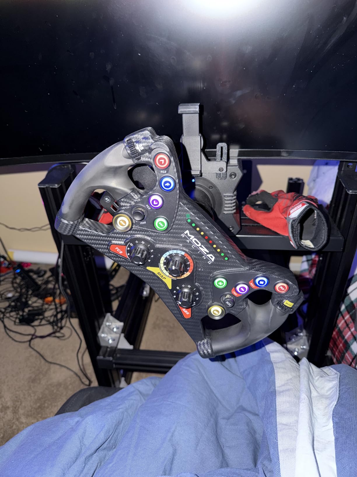 MOZA KS Steering Wheel 300mm Butterfly Style GT Sim Racing Wheel, Black customer photo 1
