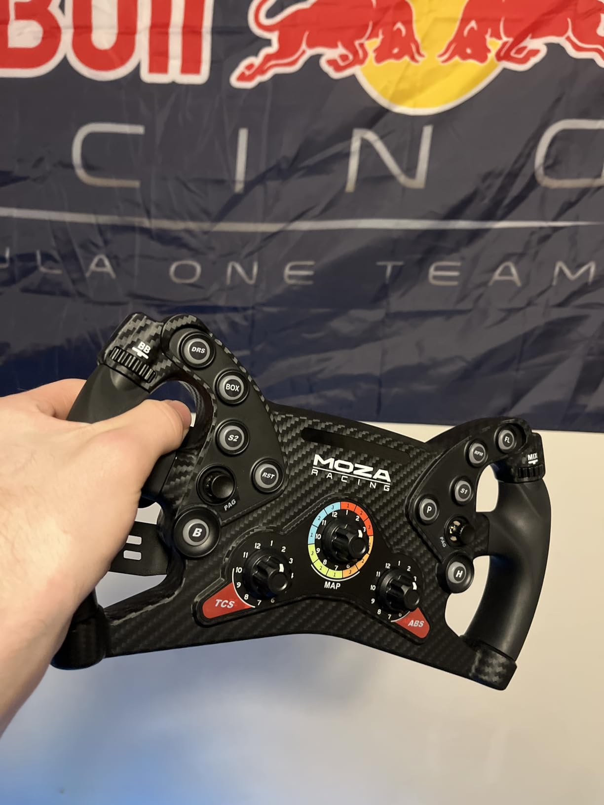 MOZA KS Steering Wheel 300mm Butterfly Style GT Sim Racing Wheel, Black customer photo 2