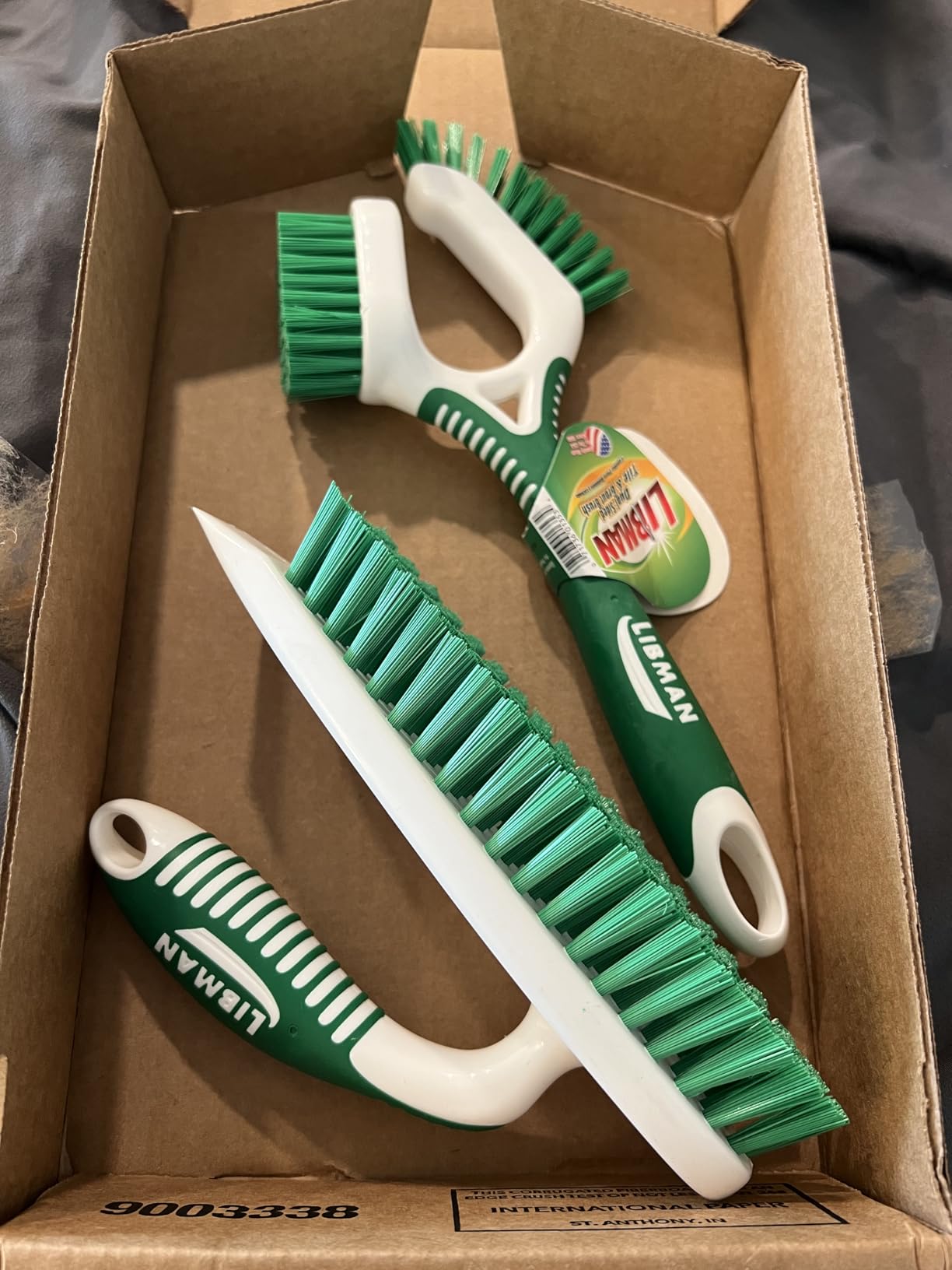 Libman Heavy Duty Scrub Brush Kit for Tub, Tile & Grout, 3 Brush Styles customer photo 1