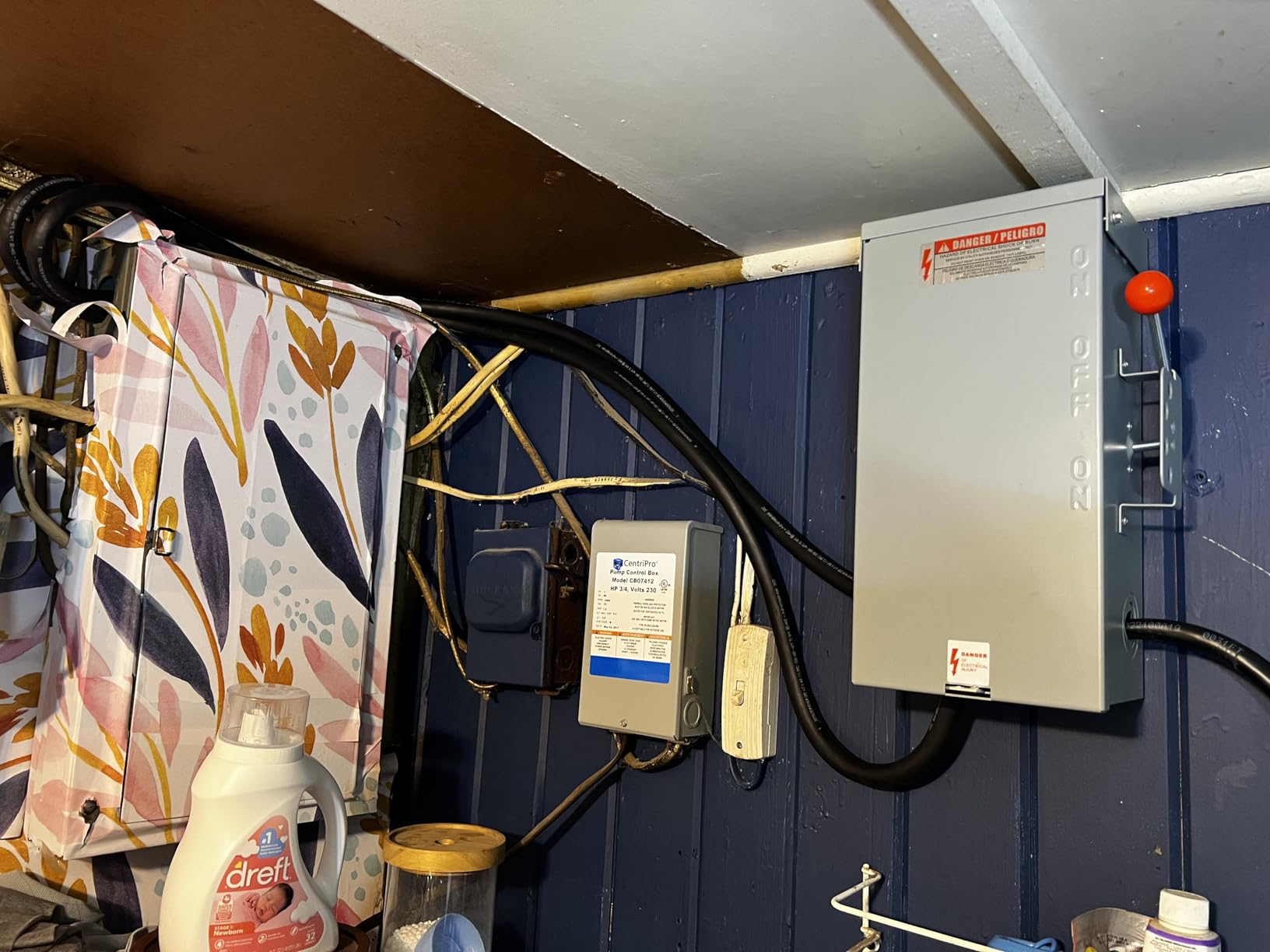 100A Generator Transfer Switch, 24000W Heavy Duty Double Throw Safety Switch, 120/240V Manual Transfer Switch, Stronger Stability, Enlarged NEMA 3R Enclosure for Outdoor, 10-Year Warranty customer photo 2