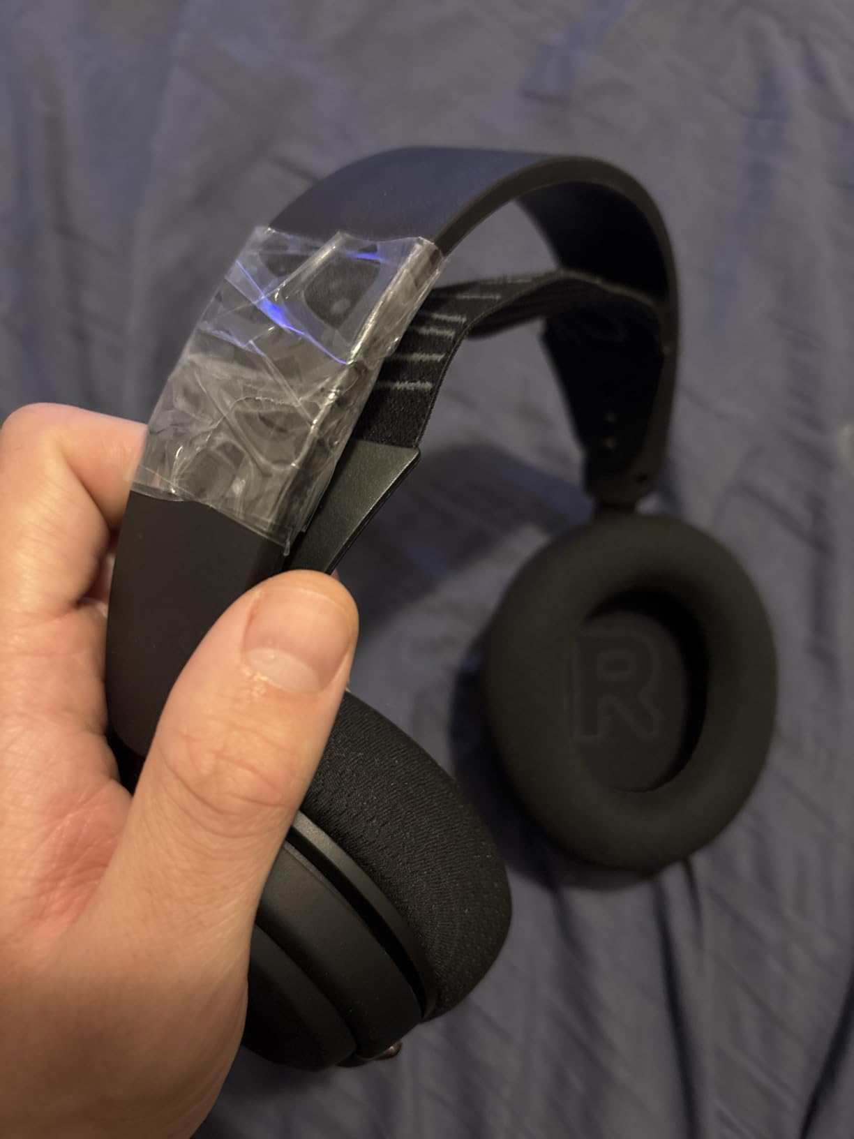 SteelSeries Arctis Nova 5 Wireless Multi-System Gaming Headset - Neodymium Magnetic Drivers - 100+ Audio Presets - 60 HR Battery - 2.4GHz or BT - ClearCast Gen2.X Mic - PC, PS5, PS4, Switch, Mobile customer photo 1