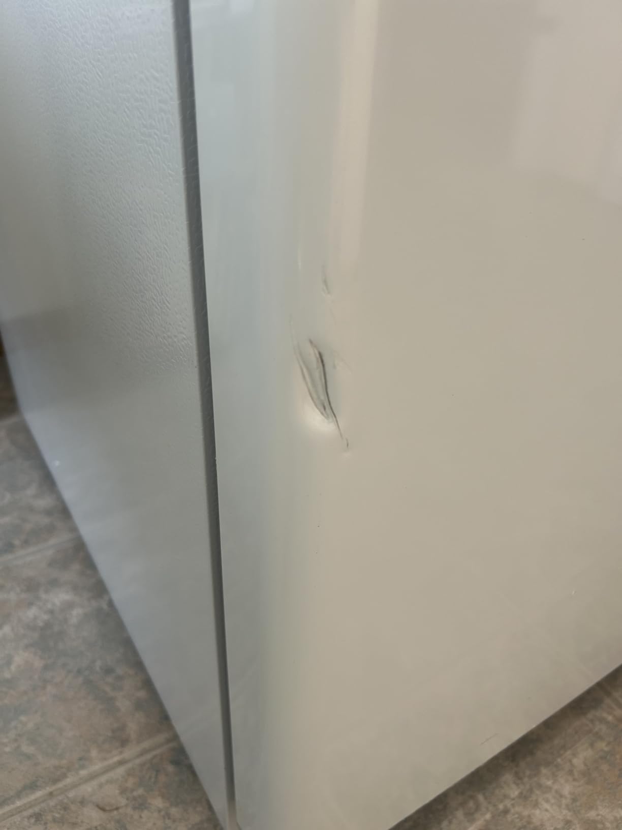BLACK+DECKER 16 Cu. Ft. French Door Refrigerator, Built-in Ice Maker, White customer photo 2