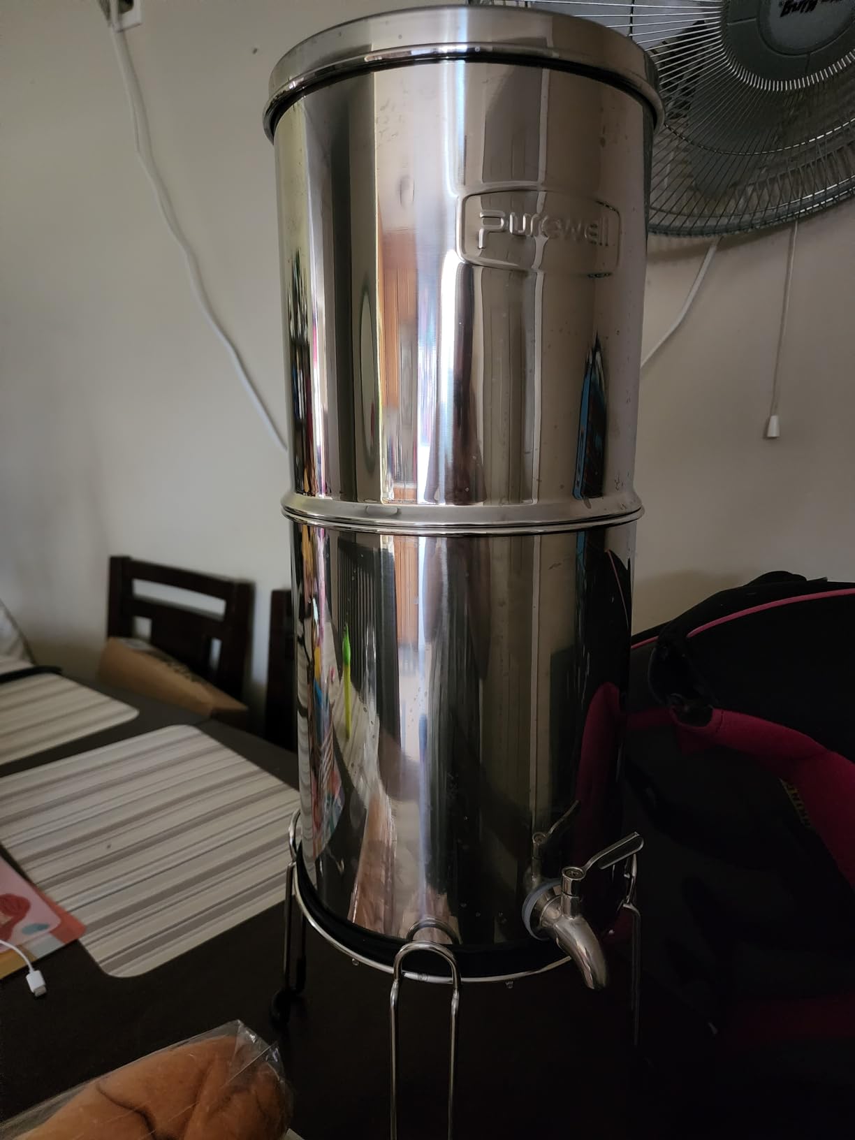 Purewell 3-Stage Gravity Fed Water Filter System, 2.25 Gallon Stainless Steel Countertop System with 2 Washable Ceramic Filters and Stand, Reduce up to 99% Chlorine, PW-OBT customer photo 1
