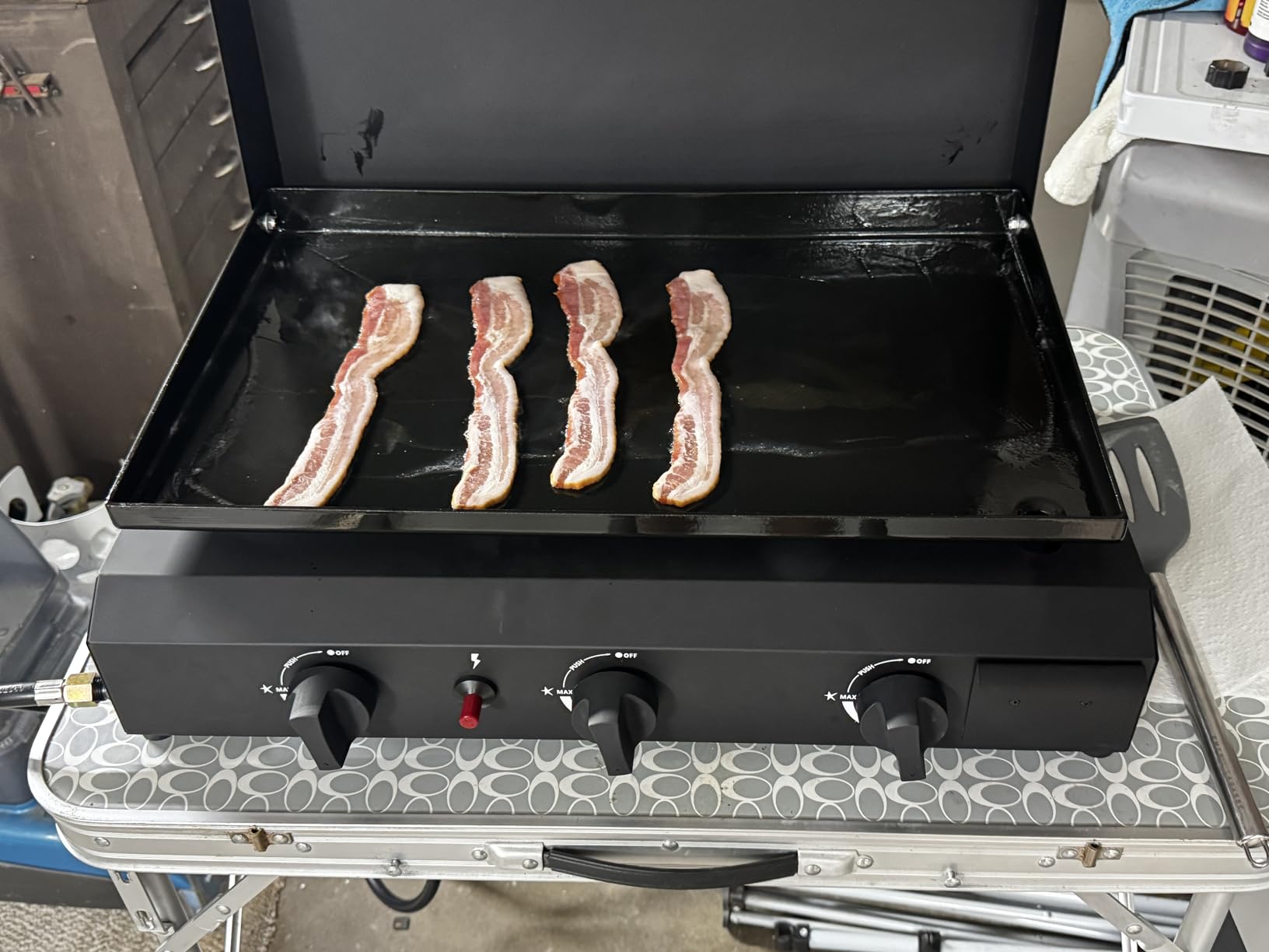 SKOK 3 Burners Outdoor Tabletop Gas Griddle with Hood, Flat Top Grill customer photo 1