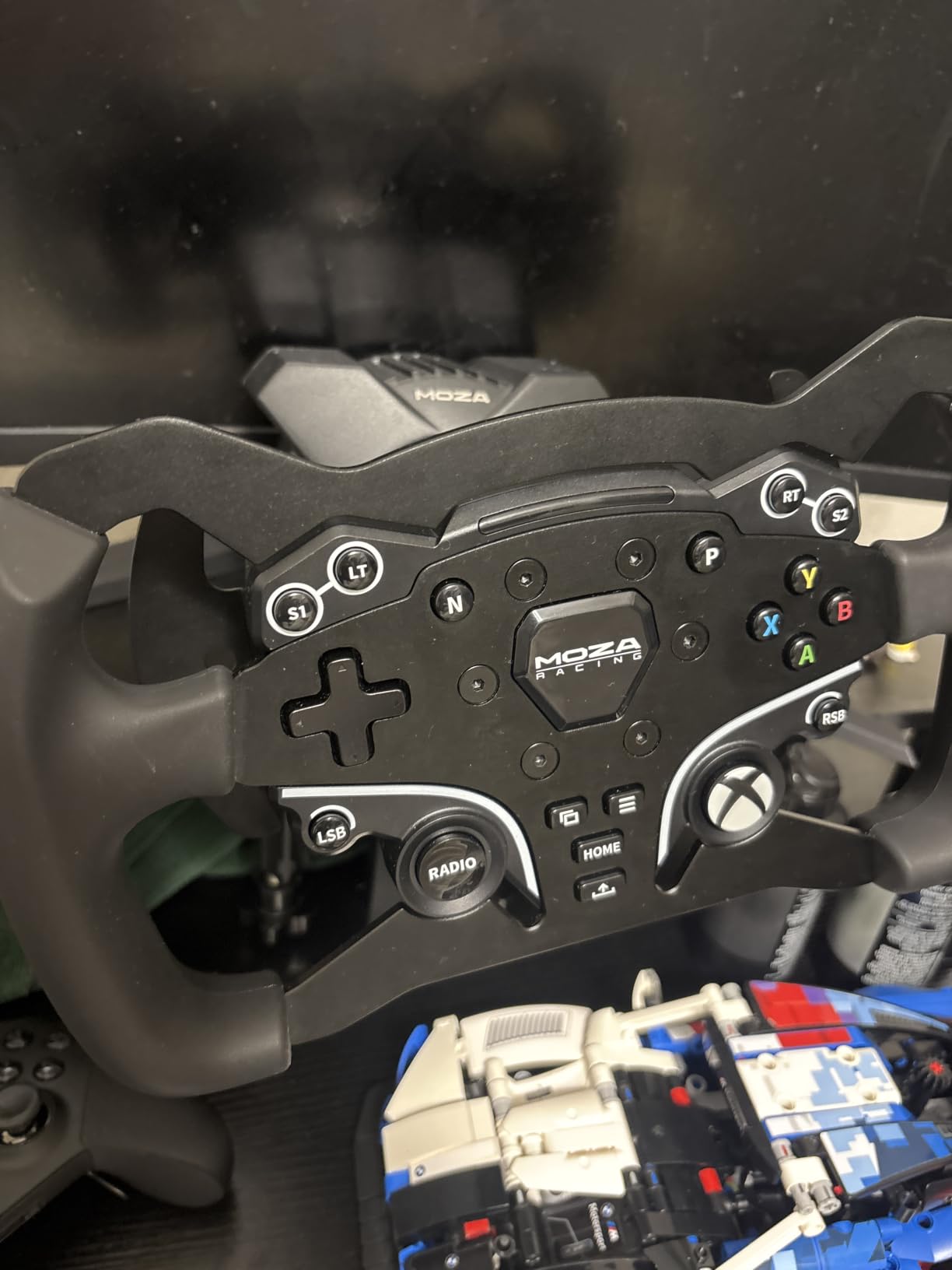 MOZA R3 Racing Wheel and Pedals Bundle Kit for Xbox & PC customer photo 2