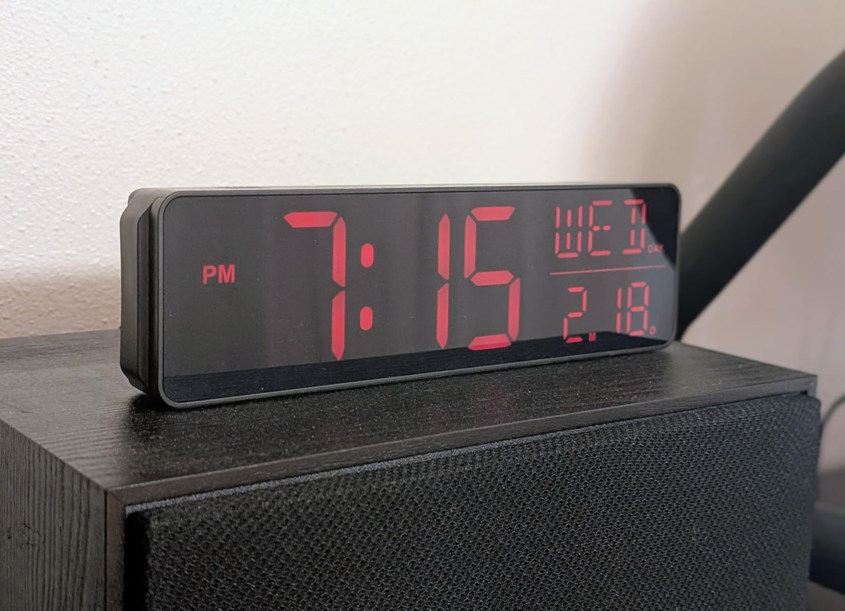 Peakeep Large Display Digital Alarm Clock for Bedroom with Date Day of Week | Calendar Desk Table Clocks for Living Room Office, Dimmable Plug in Electric Clock Battery Backup, 5 Volumes, Loud, Auto DST customer photo 2