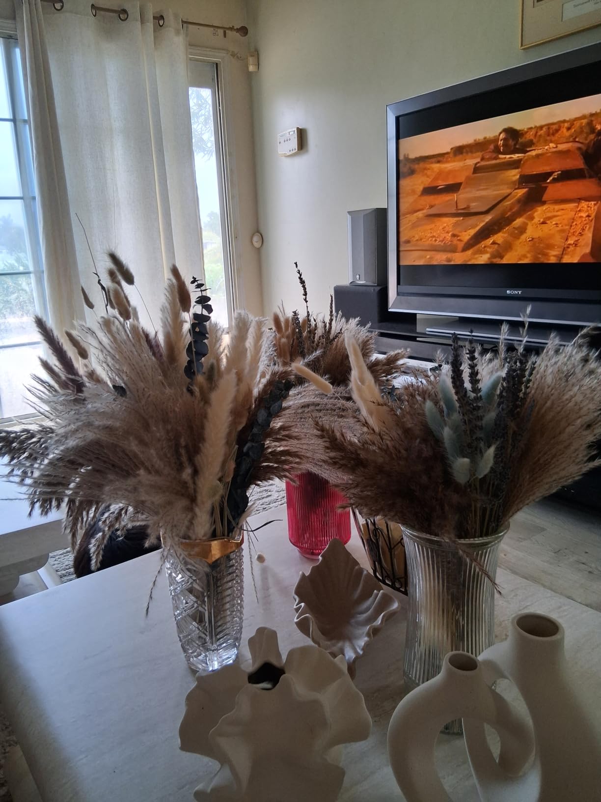 xin's convey 120 PCS Dried Pampas Grass, Dried Flowers, Reed Grass Bouquet for Bohemian Flowers Home Table Wedding Decoration, Rustic Farmhour.(Light Brown) customer photo 2