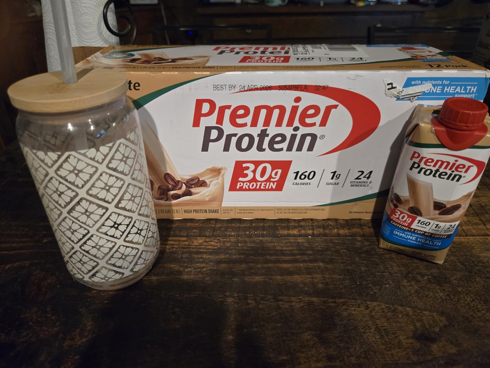 Premier Protein Shake, Liquid, Café Latte with Caffeine, 30g Protein, Bottle, Gluten Free, 11 fl oz, 12 Pack customer photo 1