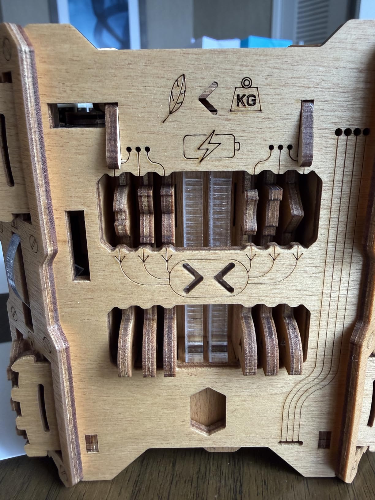 Puzzle Potato Tesla Box - Self-Powered Electronic Puzzle Box for Adults | 5+ hours of brain-teasing fun, 51 challenging steps, 12 aha moments. An escape room in a box with 38 hidden magnets. customer photo 1
