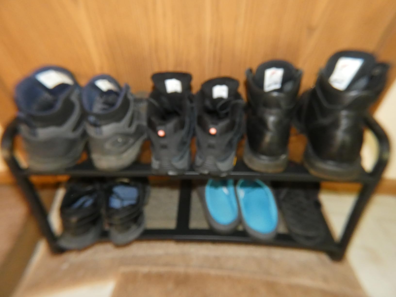 Expandable Metal Shoe Rack for Closet, Entryway & Garage, 2-Tier, Black customer photo 1