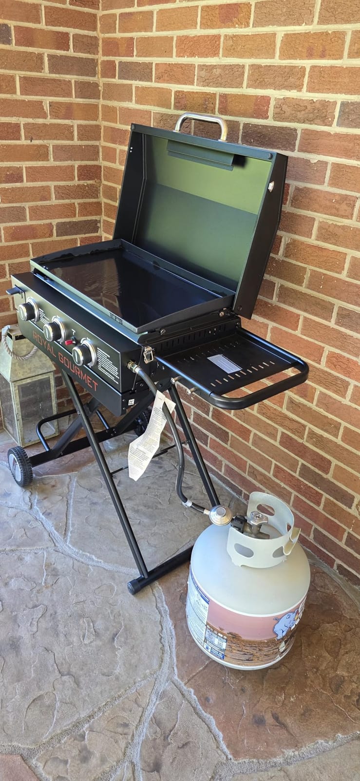 Royal Gourmet PD3001 3-Burner Propane Gas Griddle with Collapsible Stand customer photo 2