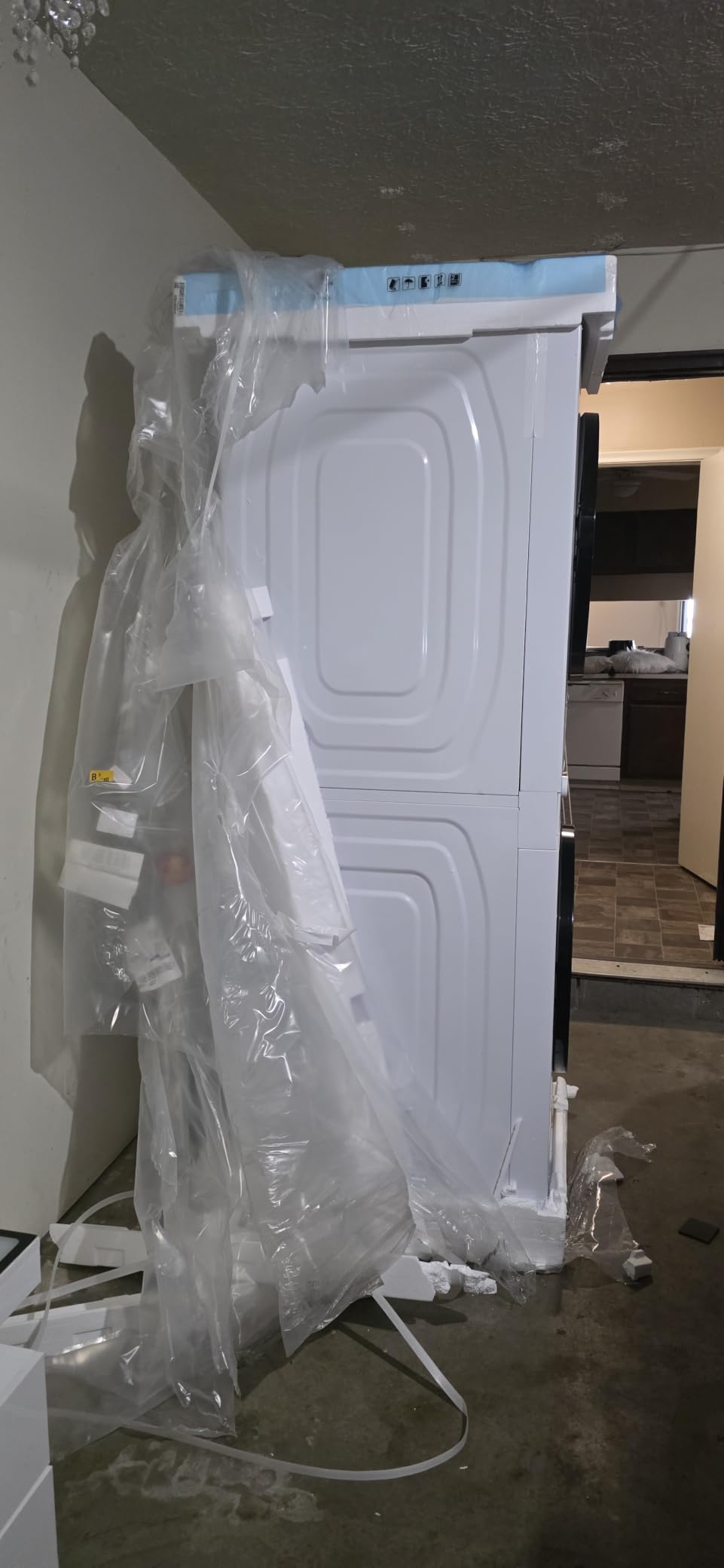 Samsung Bespoke AI Laundry Hub™ Large Capacity 4.6 cu. ft. Single Unit Washer with Steam Wash and 7.6 cu. ft. Electric Dryer in White, WH46DBH100EWA3 customer photo 1