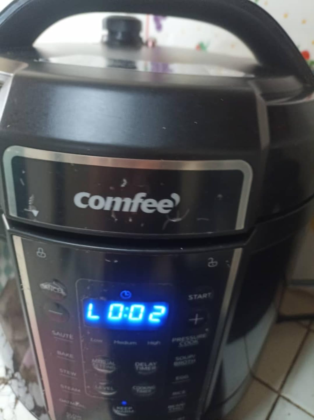 COMFEE' 12-in-1 Electric Pressure Cooker, 6 Quarts, Nonstick Pot customer photo 2
