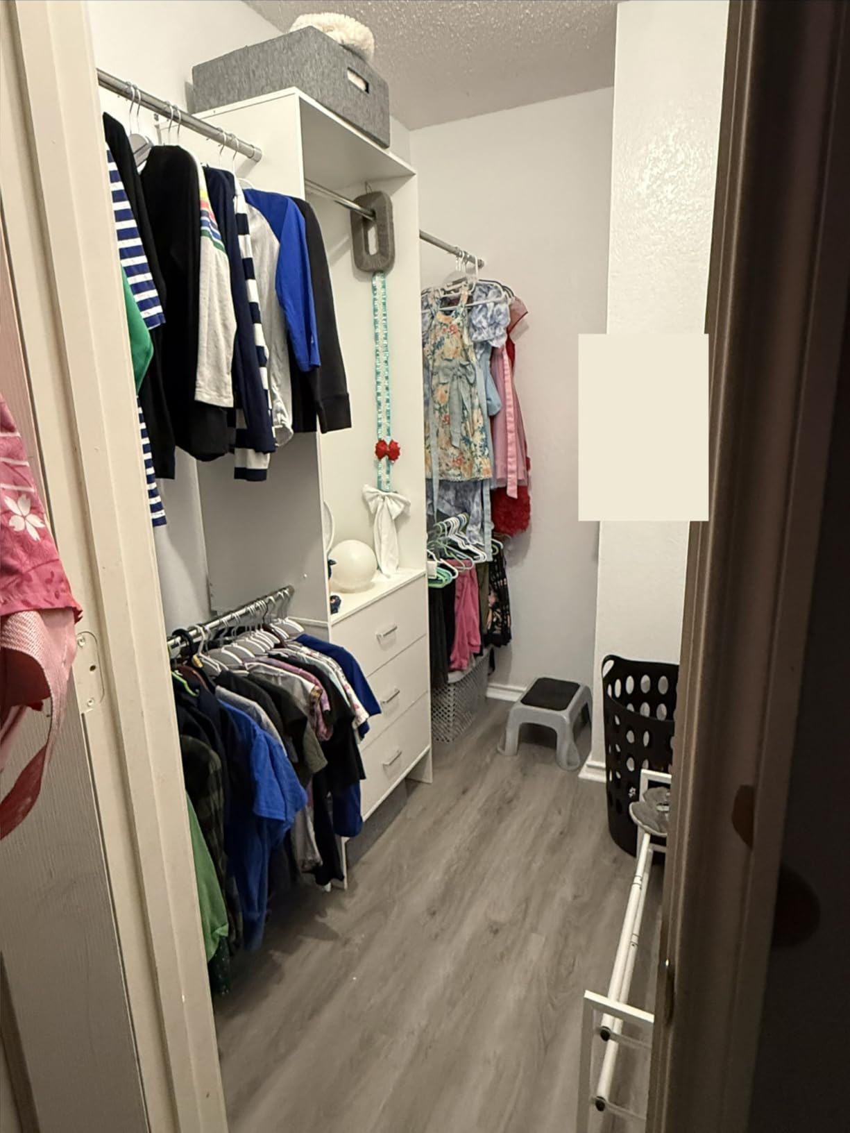 Aheaplus Closet System, 4.2-9Ft Closet Organizer with with 4 Rods, White customer photo 1