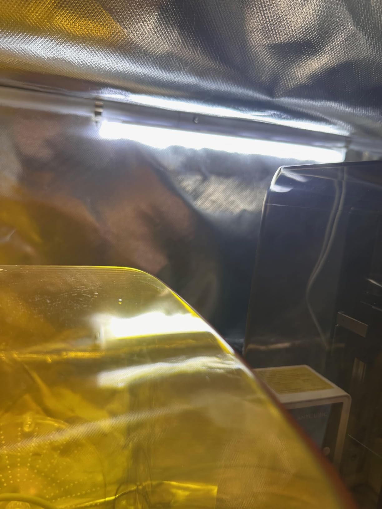 Upgrade 3D Printer Enclosure for Bambu Lab A1,A1 Mini with LED Light,Iron Frame,Fan Extraction Kit,Thermo-Hygrometer, Fireproof Dustproof Tent Constant Temperature Protective Cover,850 * 580 * 580mm customer photo 1