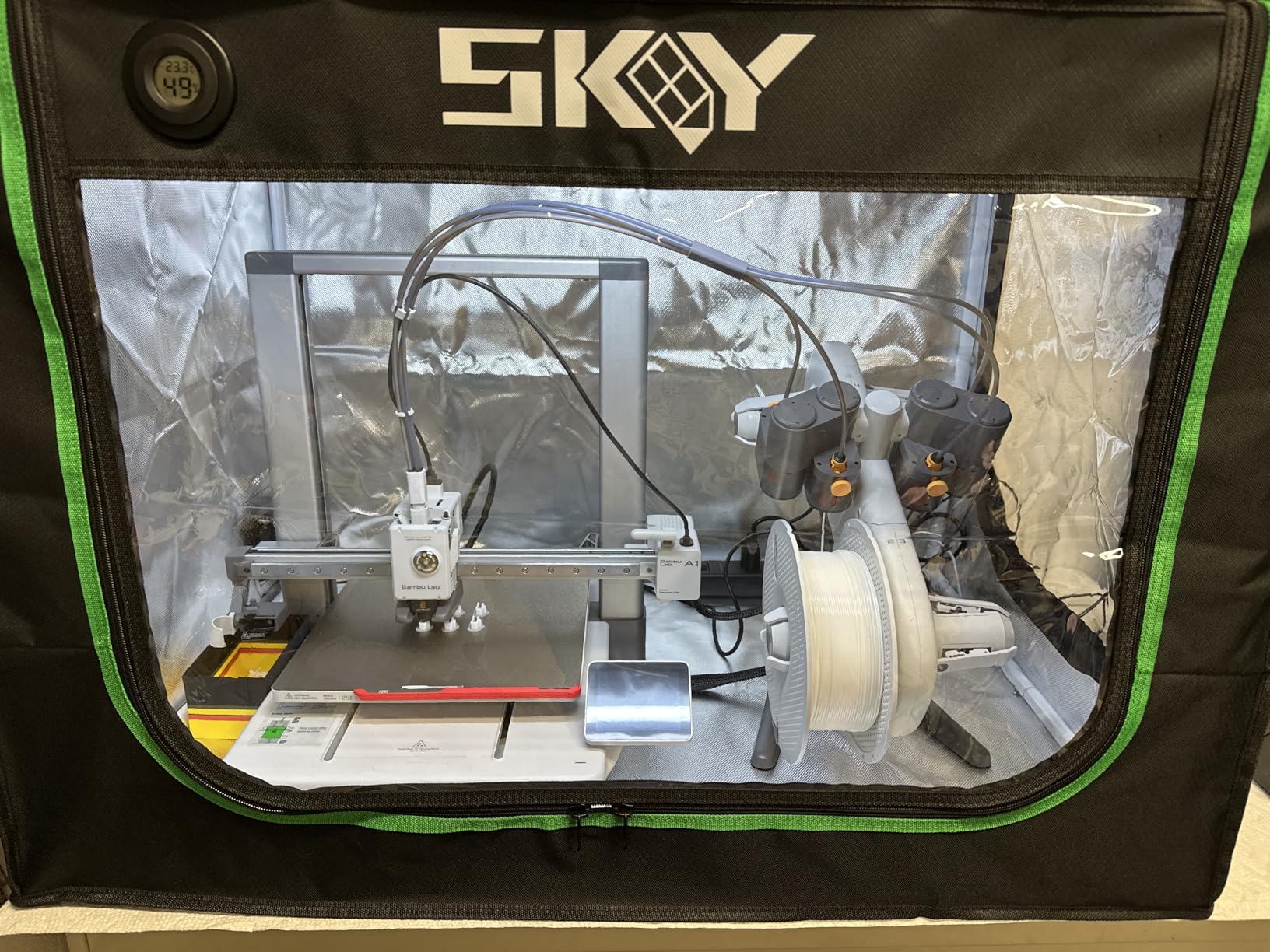 Upgrade 3D Printer Enclosure for Bambu Lab A1,A1 Mini with LED Light,Iron Frame,Fan Extraction Kit,Thermo-Hygrometer, Fireproof Dustproof Tent Constant Temperature Protective Cover,850 * 580 * 580mm customer photo 2