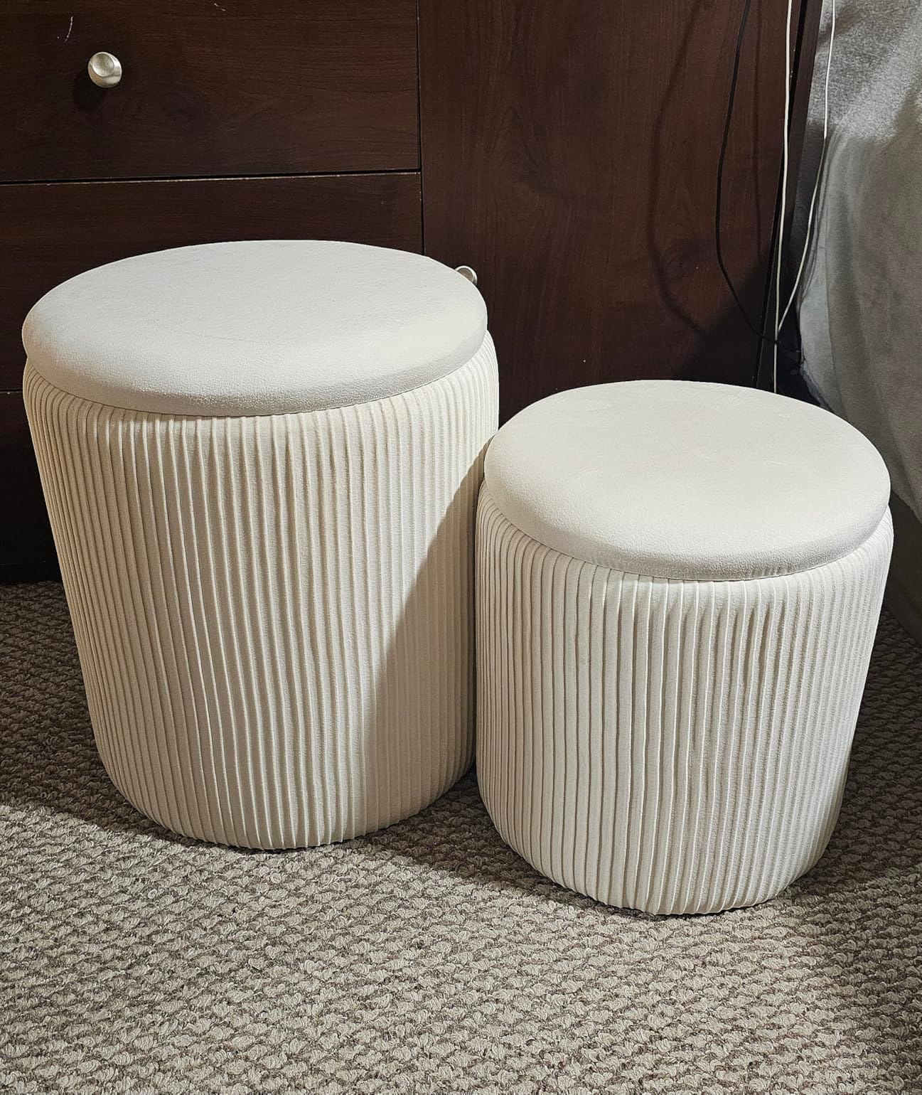 Royal Windsor Round Ottoman with Storage Set of 2, Storage Vanity Stool customer photo 1