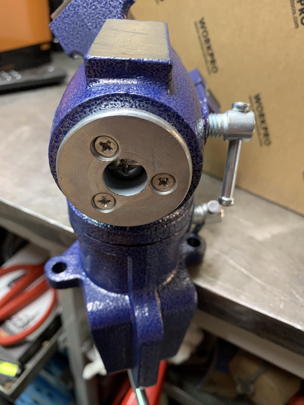 WORKPRO Dual Jaws Table Vise 2.5