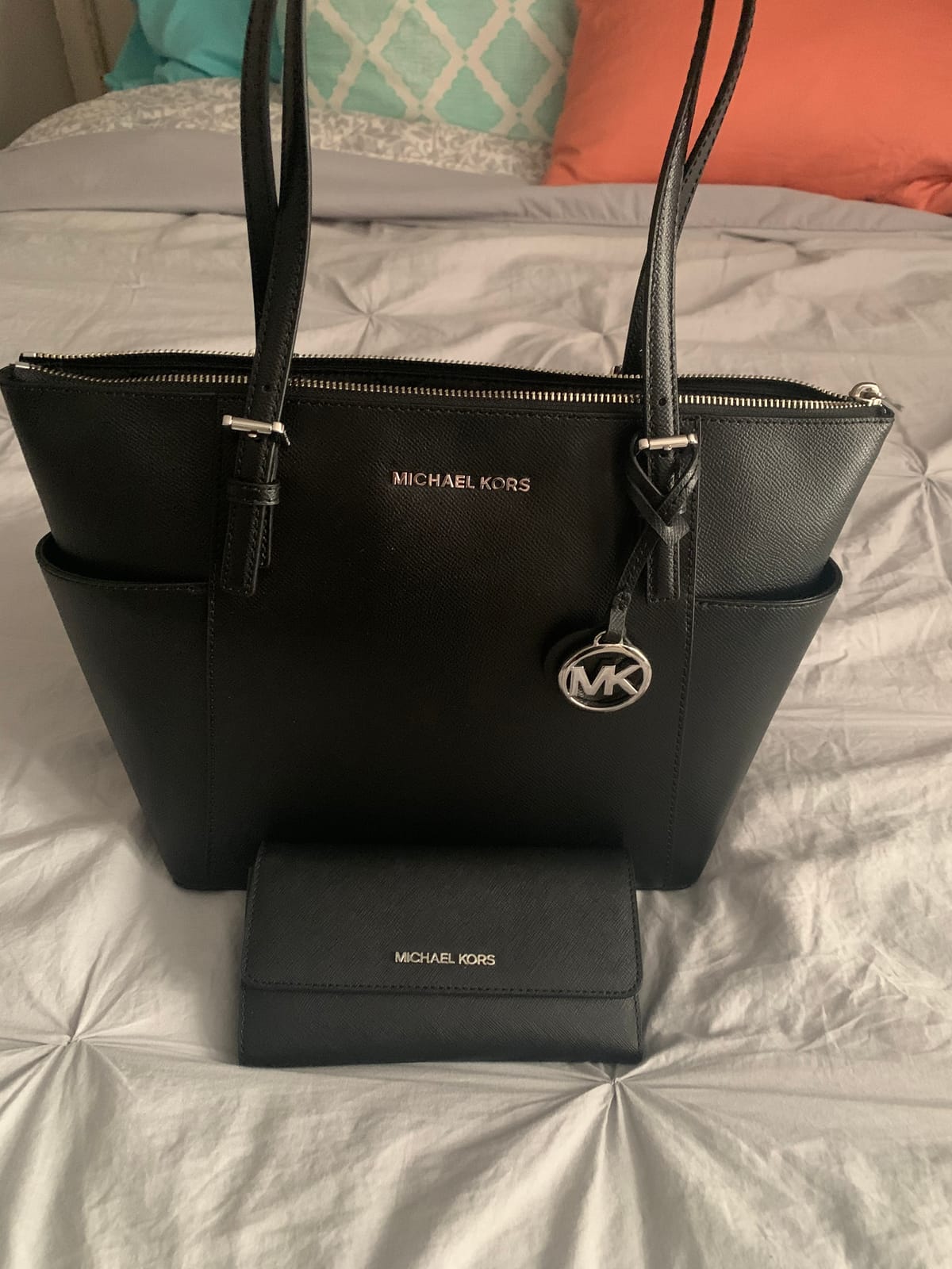 Michael Kors Jet Set Top Zip Tote customer photo 2