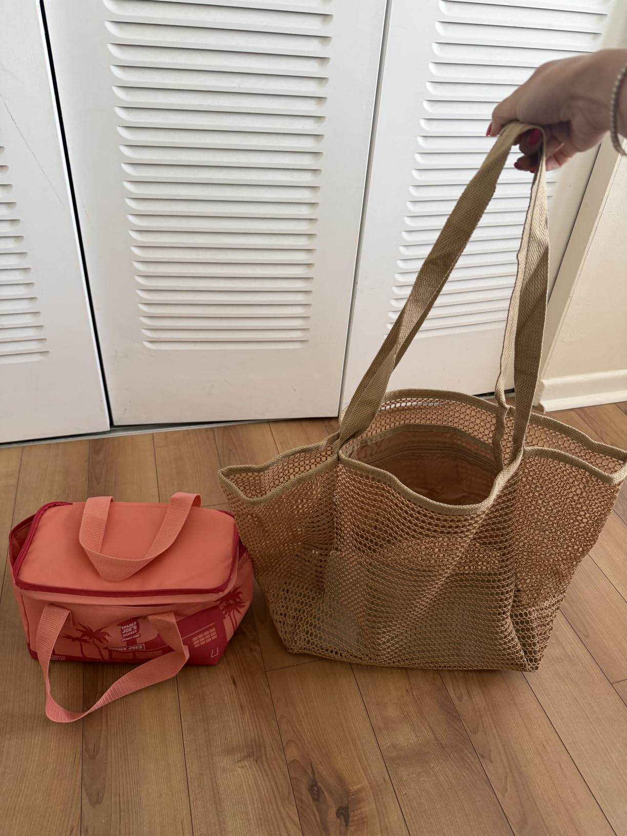 HOHOM Beach Bags for Women, Summer Travel Mesh Tote Bag with Large Inner Pocket, Sandproof Woven Shoulder Handbag customer photo 2
