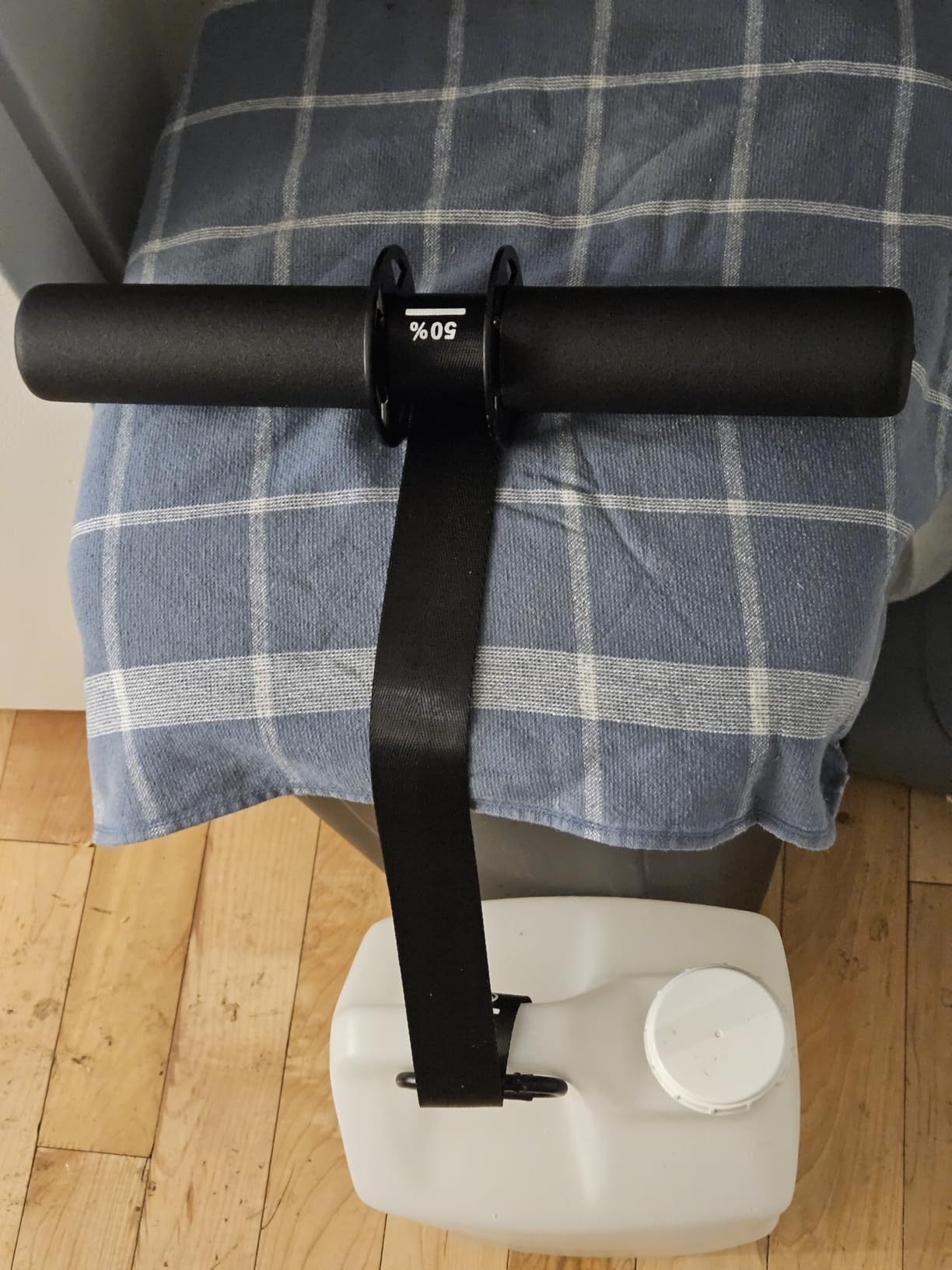 FitBeast Forearm Exerciser Wrist Roller Forearm Trainer customer photo 1