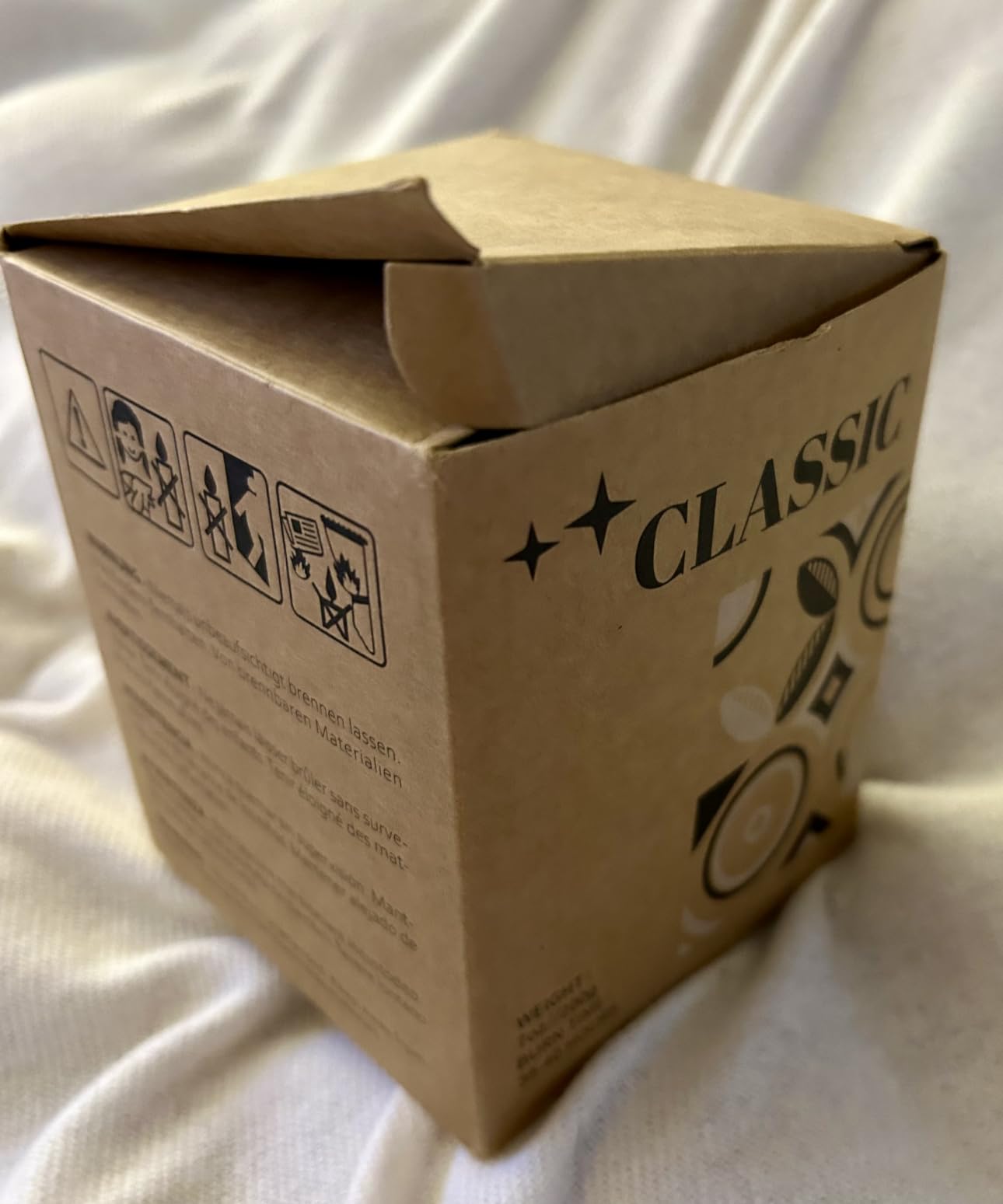 Craftique Gifts for Women, Birthday Gifts for Women- You're Amazing Candle customer photo 2