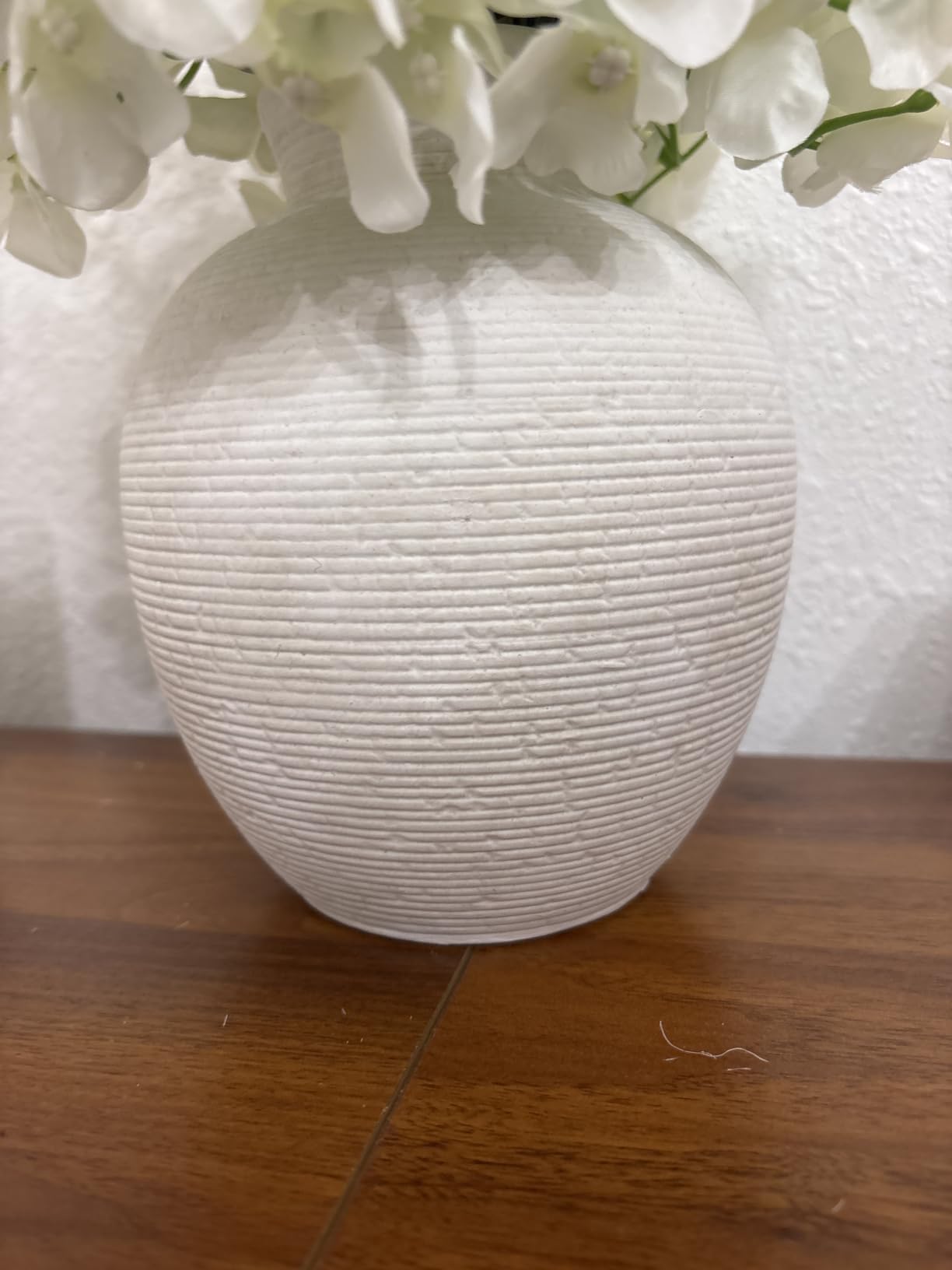 Vanselia Ceramic Flower Vase Home Decor - Farmhouse Table Vases Rustic Vintage Living Room Kitchen Bedroom Decorations for House Book Shelf Office Coffee Desk Dining Fireplace (7.4