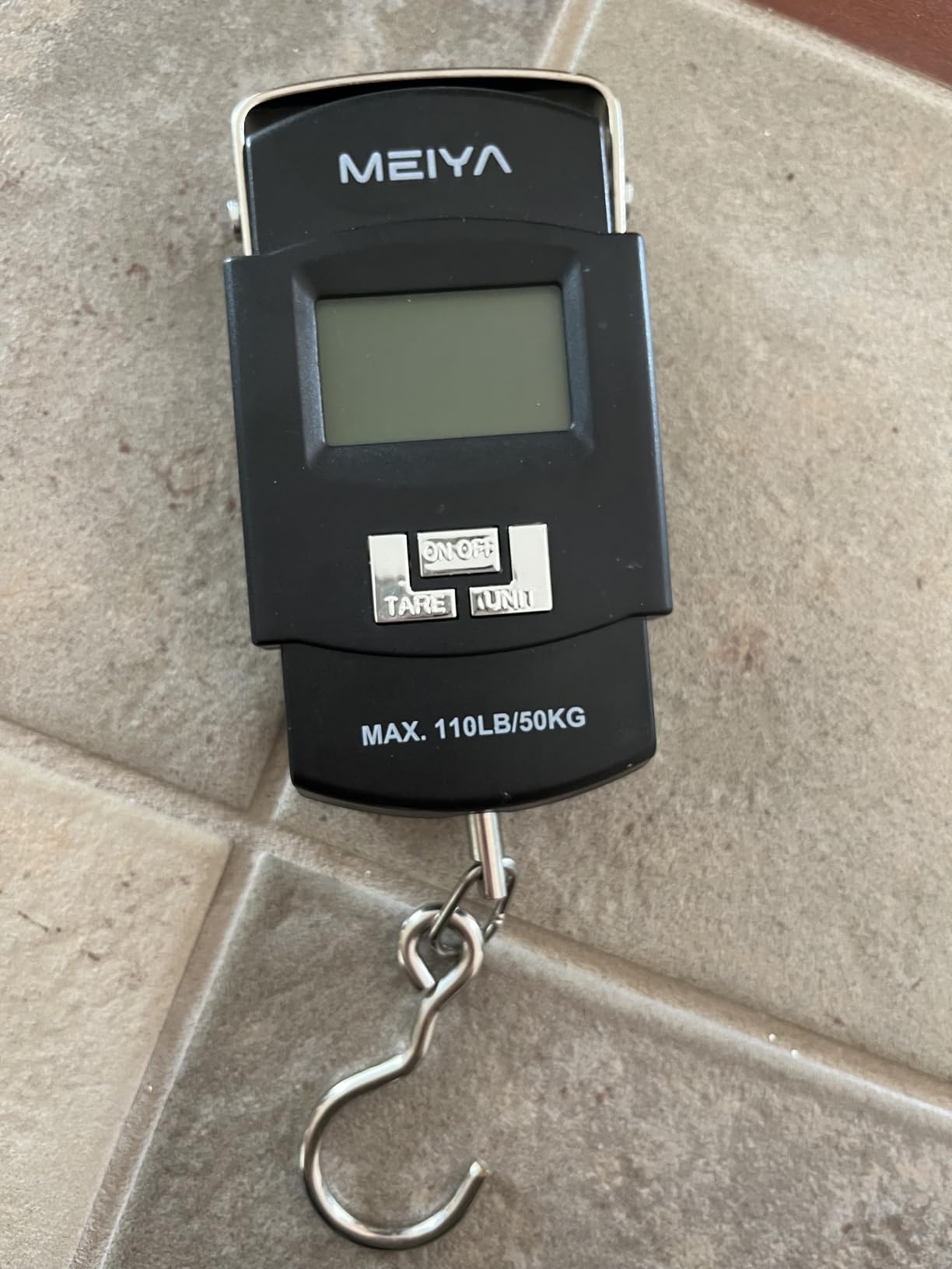 MEIYA Fish Scale 110lb/50kg Digital Fishing Scale with Backlit LCD, Portable Handle, Stainless Steel Hook & 2 AAA Batteries – Reliable Fishing Gear & Great Fishing Gifts for Men customer photo 2