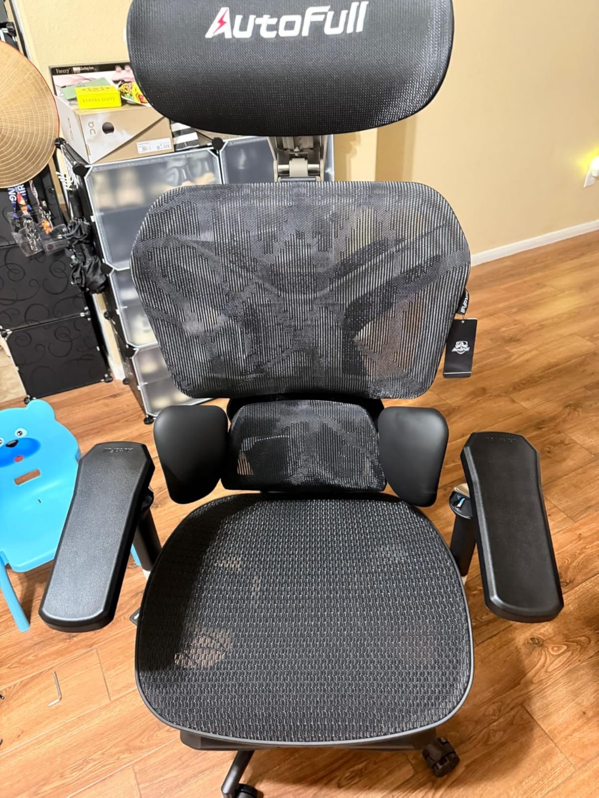 AutoFull G7 Gaming Chair - 3-Zone Lumbar, 22-Point Adjustment, Breathable Mesh, Custom Backplate, 720° Armrests, BIFMA Certified Ergonomic, 140° Recline, IGR Certified, Niko Endorsed - Purple customer photo 2