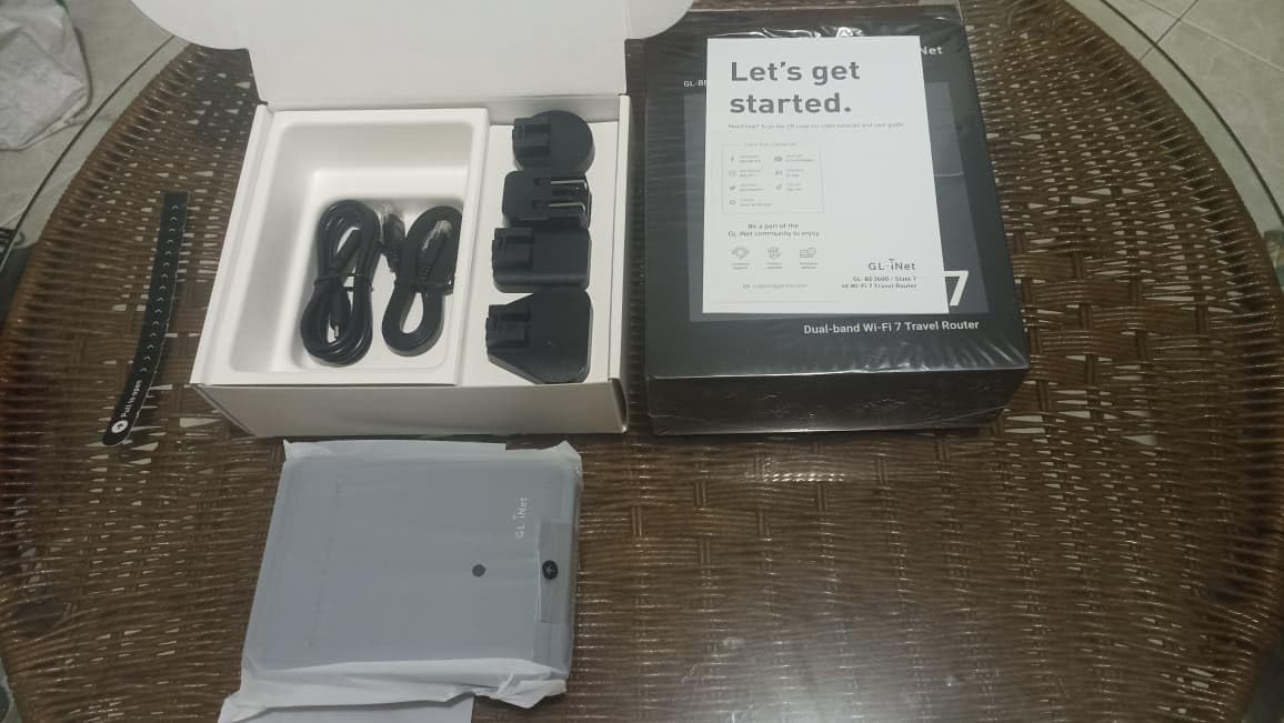 GL.iNet GL-BE3600 Slate 7 Wi-Fi 7 Travel Router with Touchscreen customer photo 2