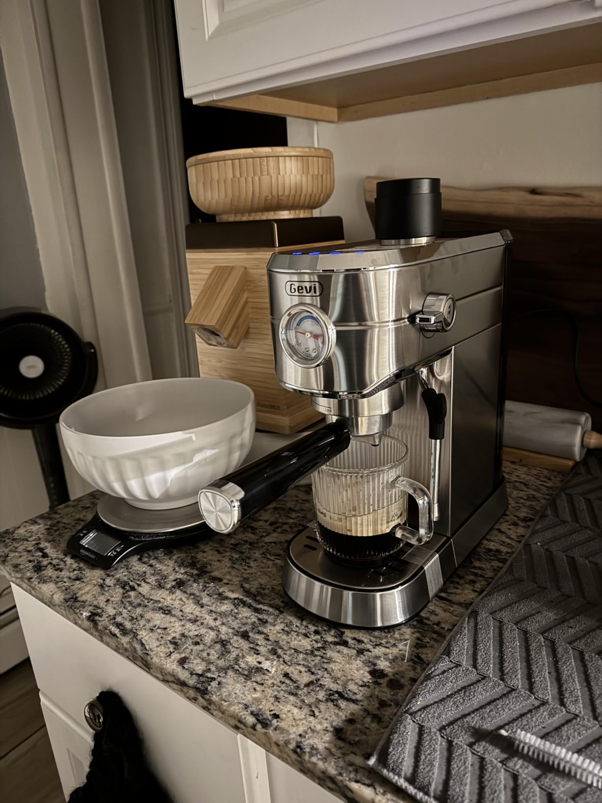 Gevi 20 Bar Compact Espresso Machine for Home,Latte、Cappuccino Coffee Maker customer photo 2