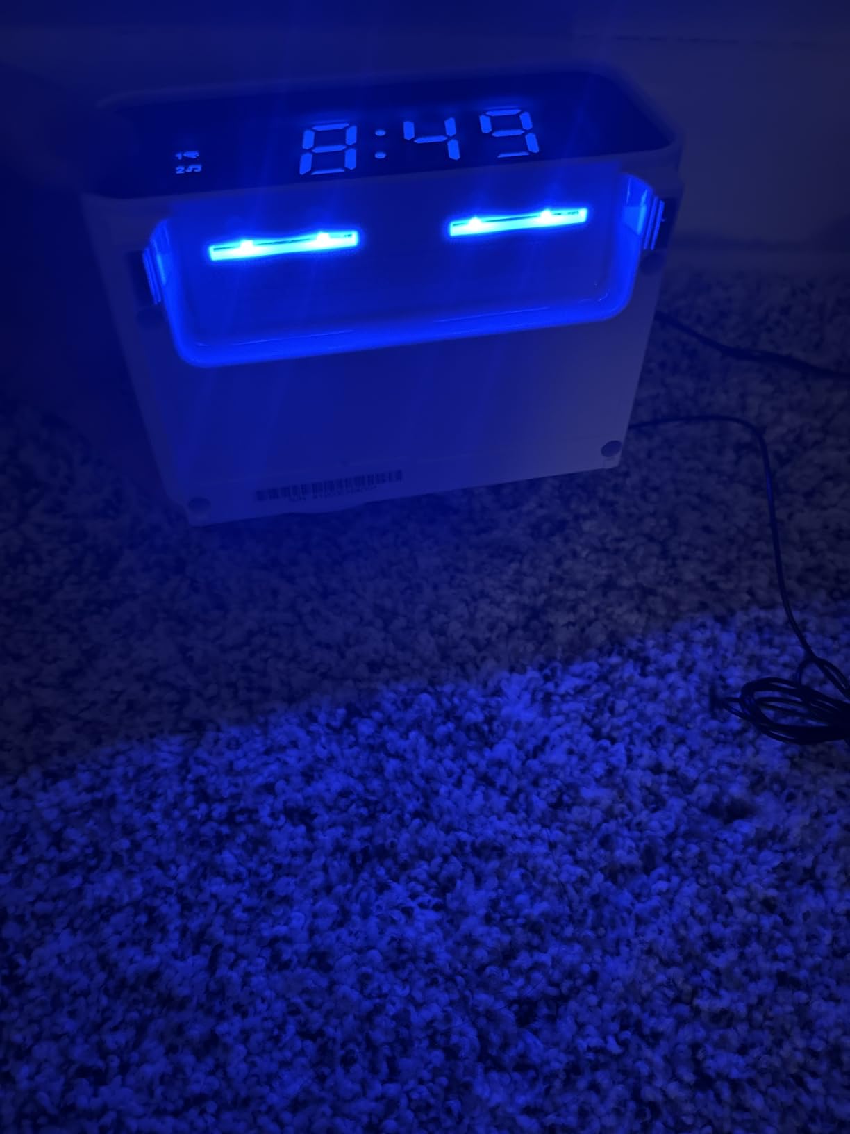 Emerson SmartSet Dual Alarm Clock Radio with PLL AM/FM, Auto Time Setting, Sleep Timer, Snooze, 20 Presets, Easy-to-Read 0.9-inch Blue Dimmable LED Display, CKS1500 customer photo 2