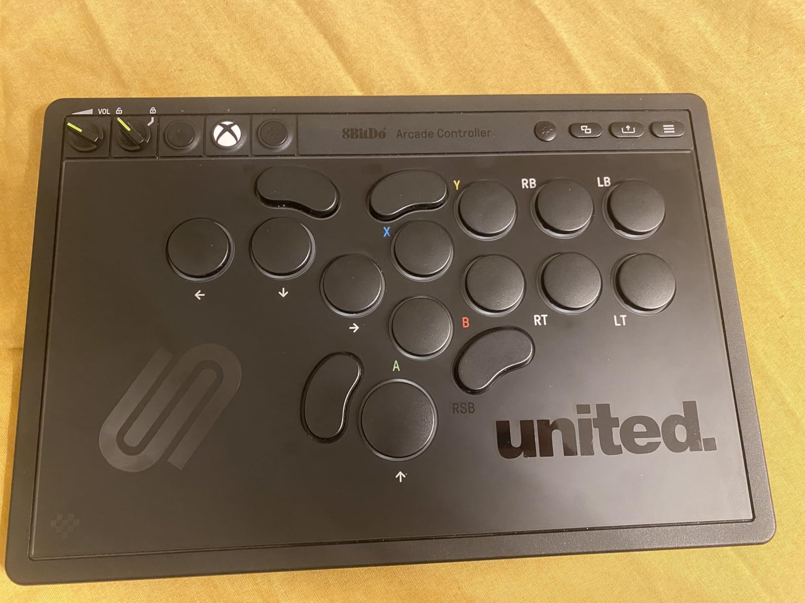 8BitDo All-Button Arcade Controller for Xbox Series X|S, Xbox One & PC customer photo 2