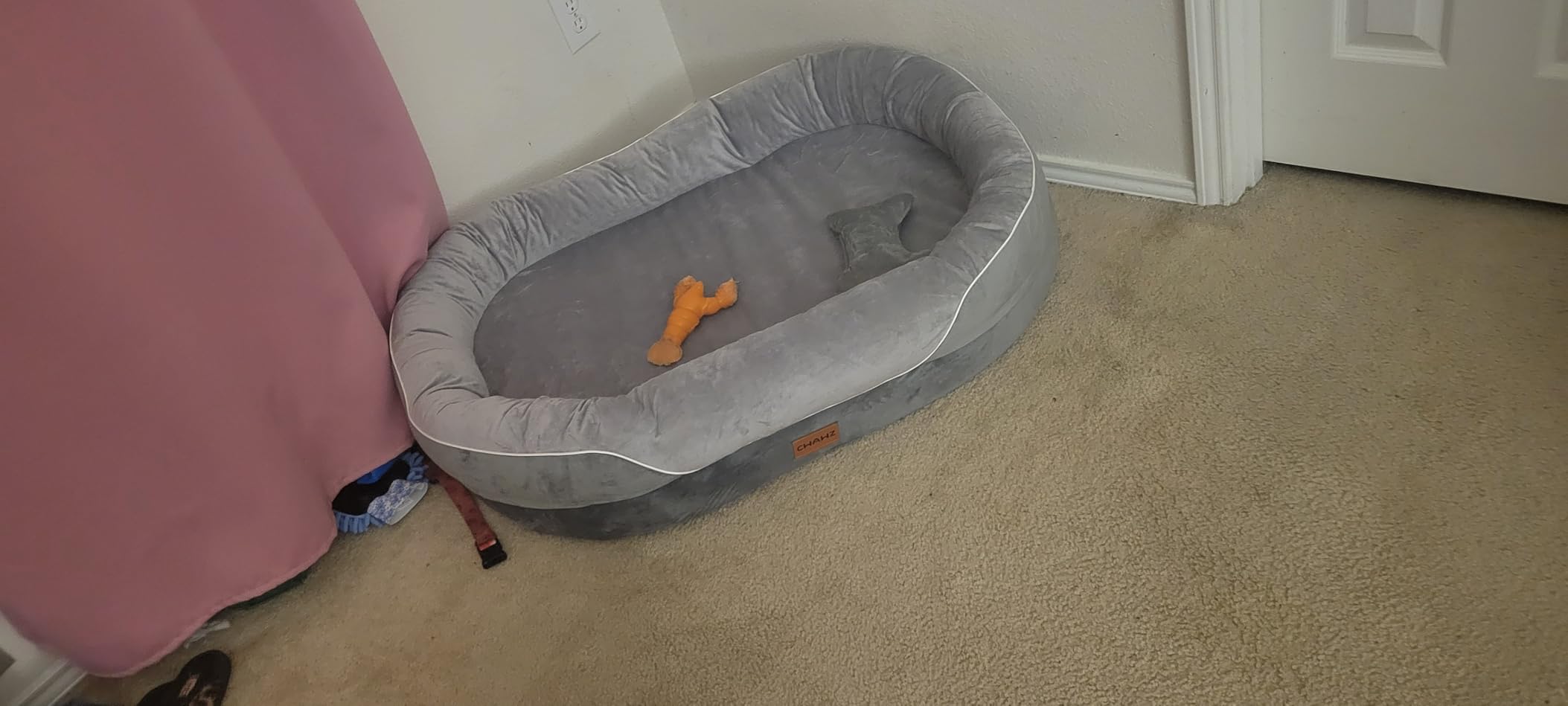 CWAWZ XL Orthopedic Dog Bed, Extra Large Dog Bed, Dog Sofa for Large Sized Dogs with Full-Surround Bolsters, Dual-Sided Dog Cooling Bed with Memory Foam, Washable Sofa with Nonslip Bottom, Light Grey customer photo 1